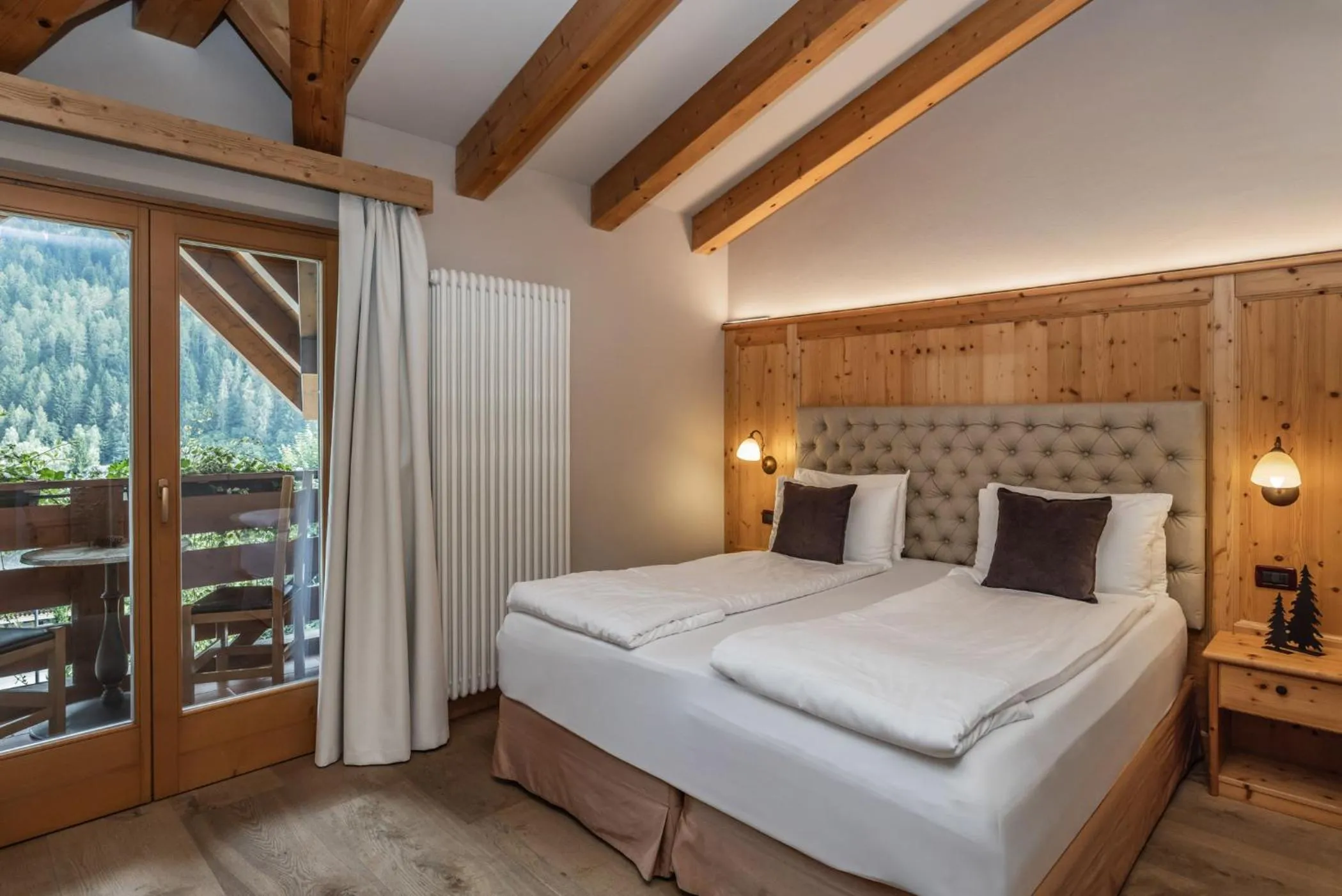 Bedroom, Bed in Boutique Hotel e Chalets Salvadori