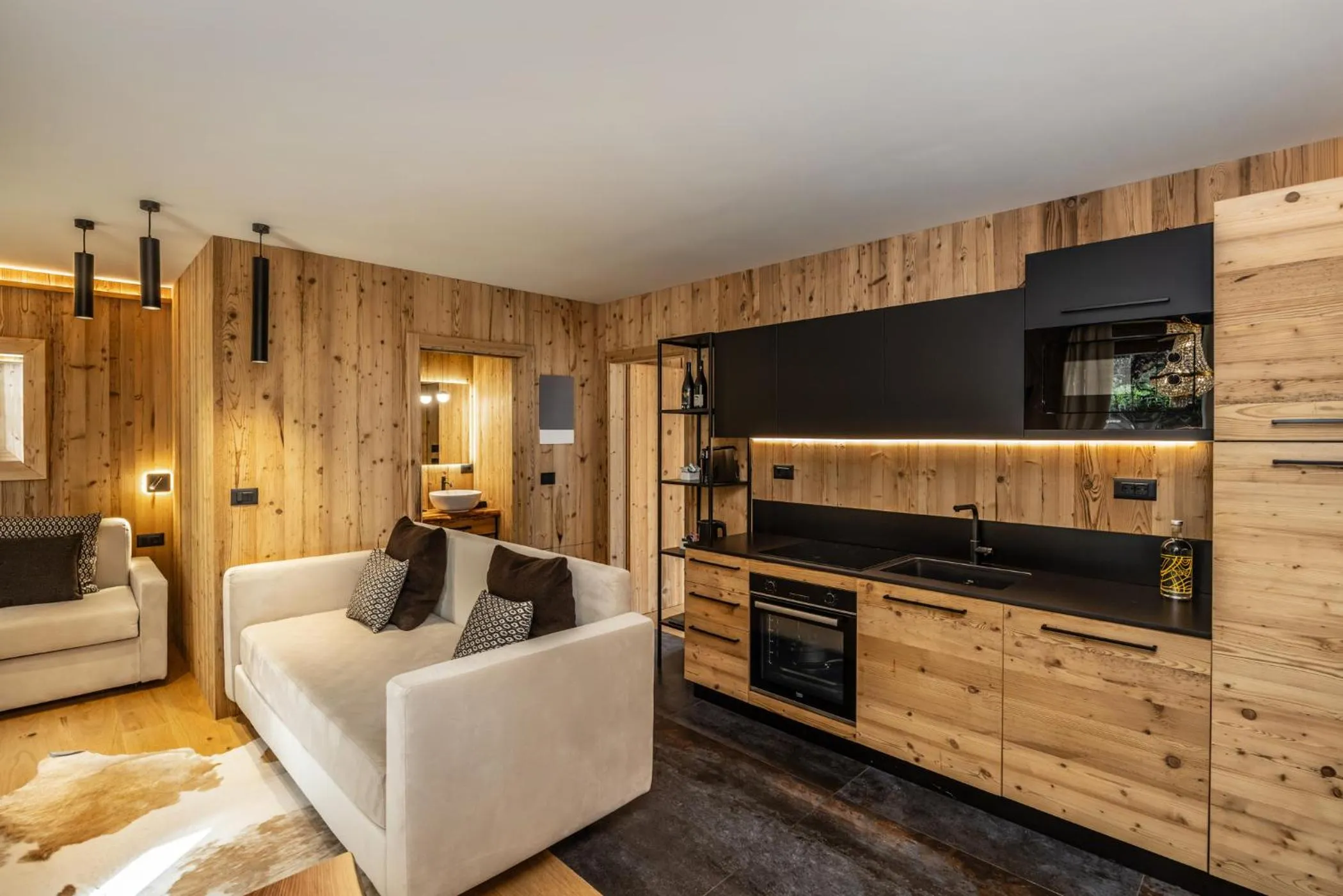 Kitchen or kitchenette in Boutique Hotel e Chalets Salvadori