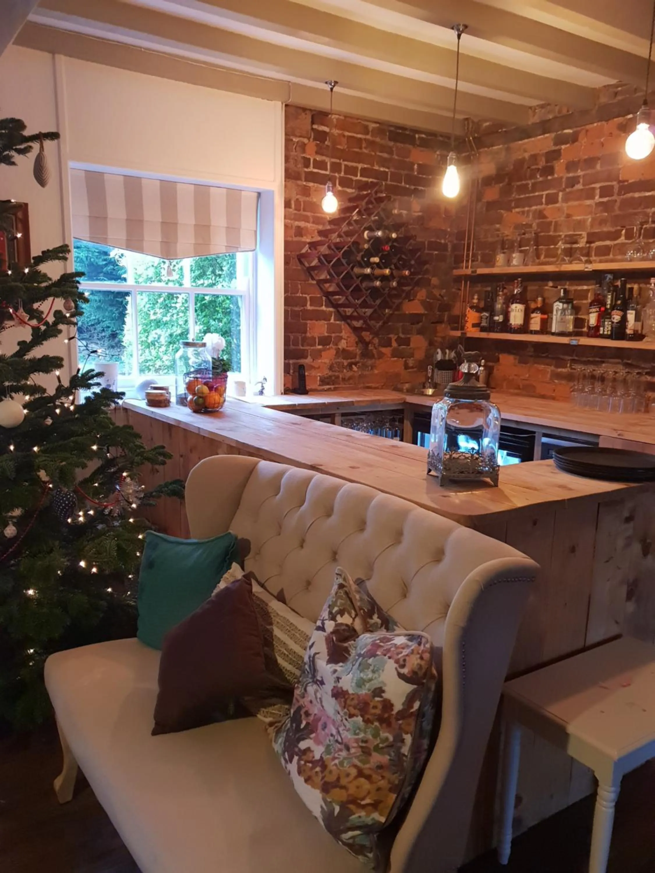Lounge or bar in Orles Barn Guest House