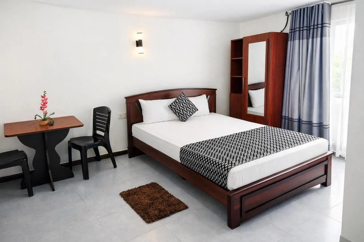 Bed in Blue Diamond Resort