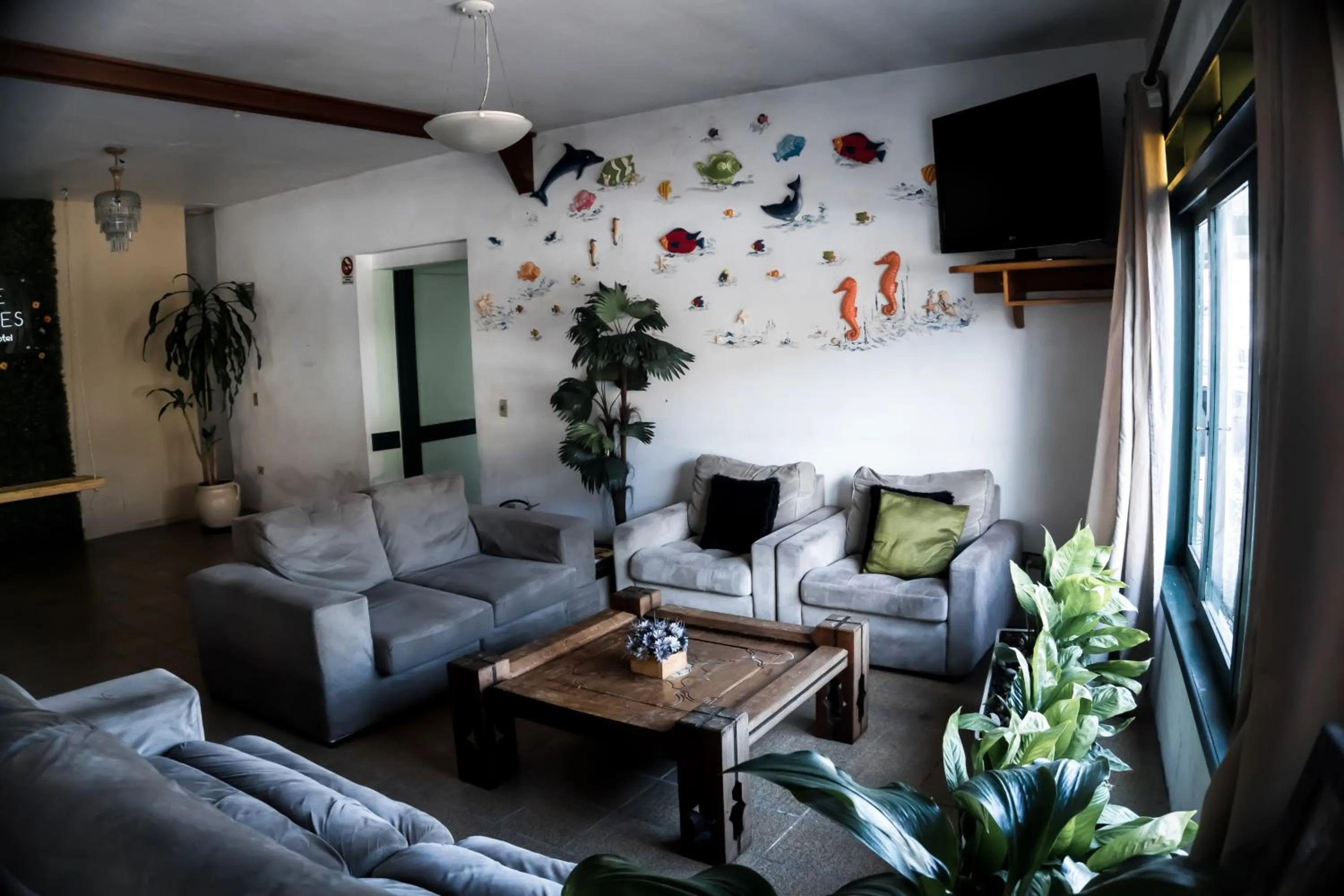 Communal lounge/ TV room in Hotel Bauer