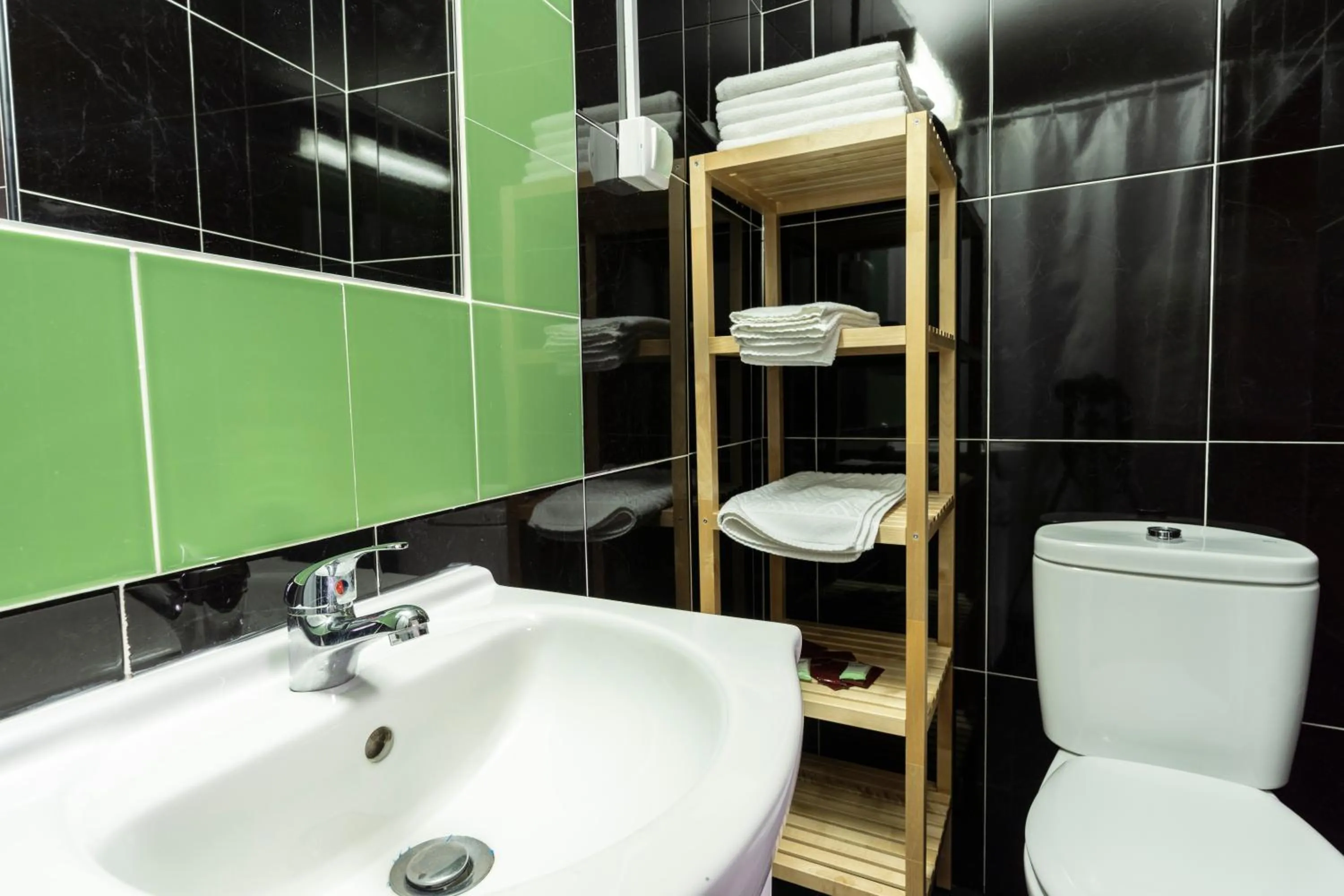 Bathroom in Burgos Guest House