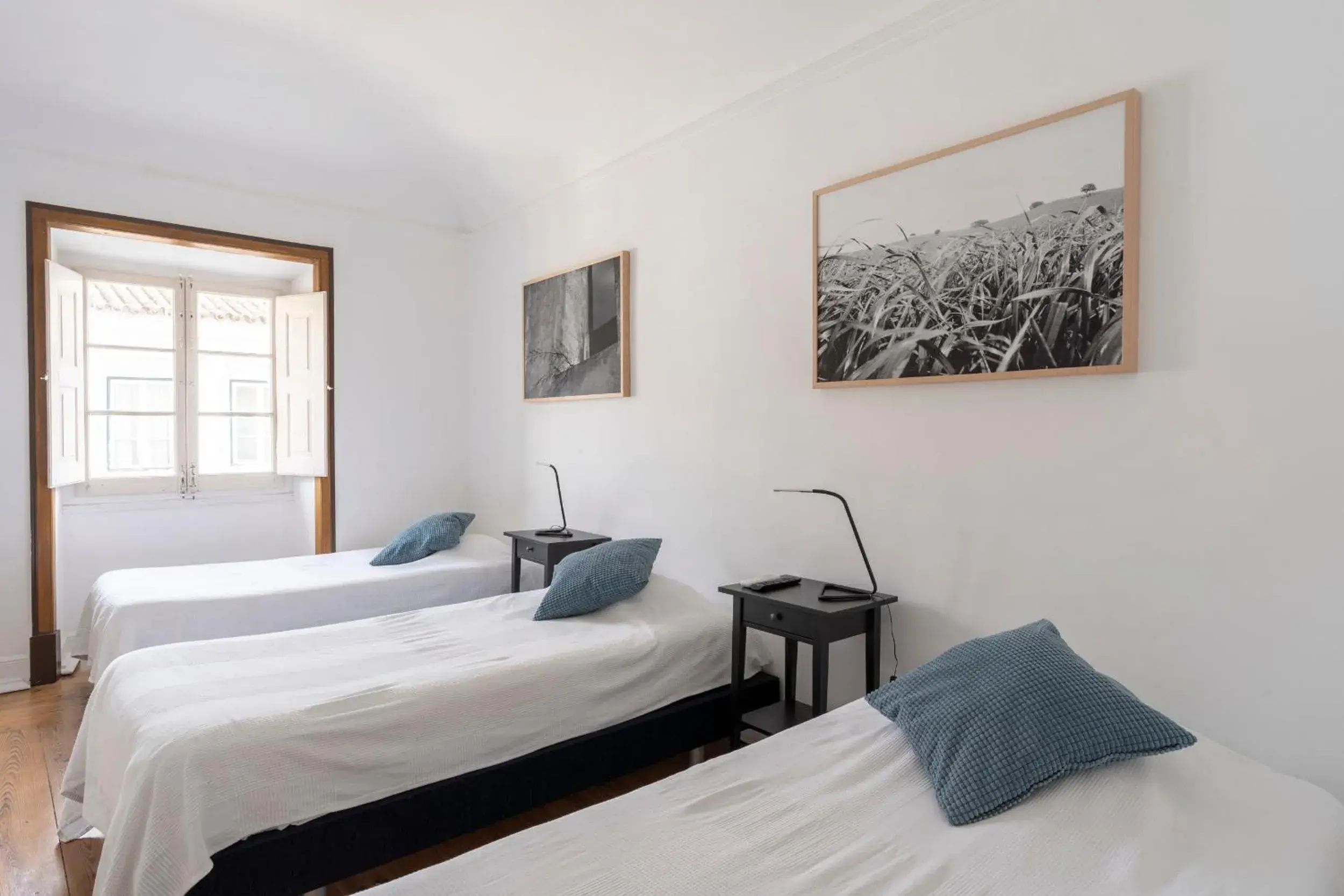 Quadruple Room in Burgos Guest House Quadruple Room in Burgos Guest House