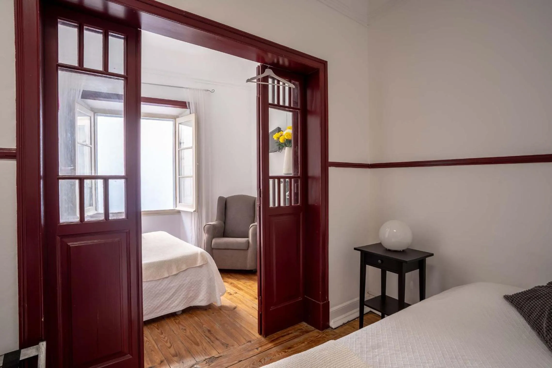 Photo of the whole room, Bed in Burgos Guest House