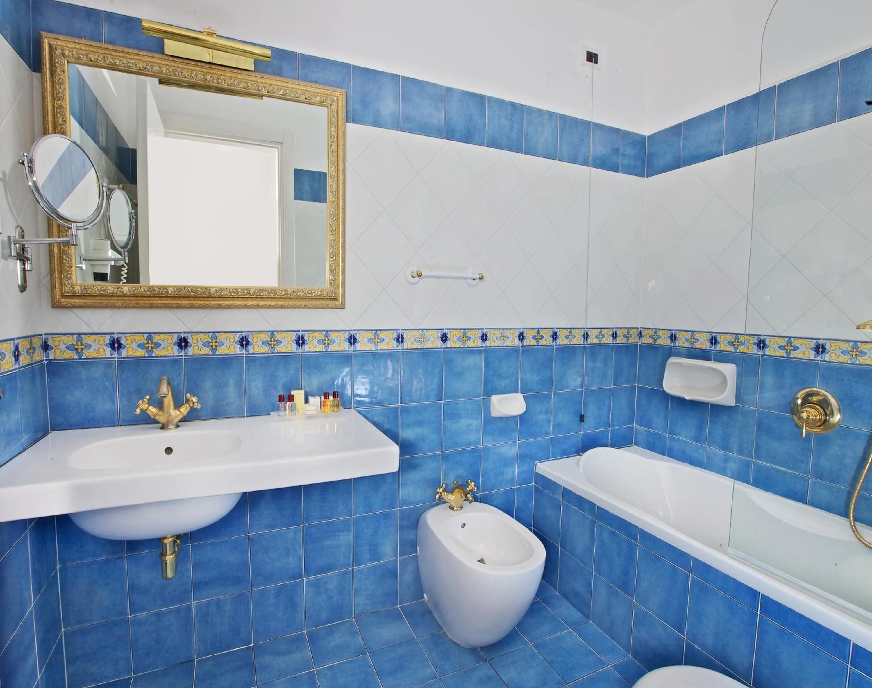 Bathroom in Hotel San Michele