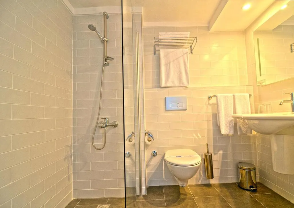 Shower in The Beachfront Hotel Adult Only 16 Plus