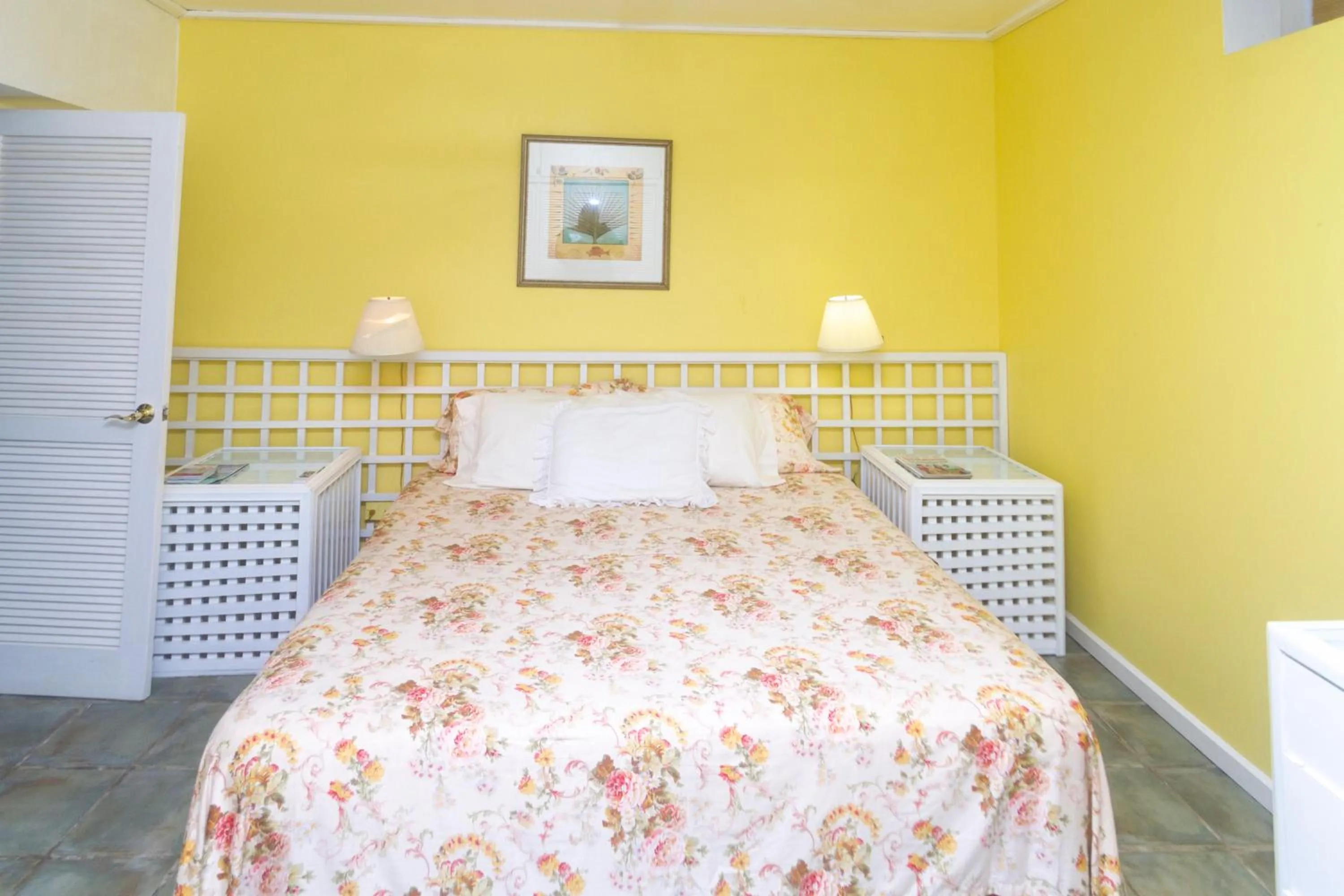 Bed in Bequia Beachfront Villas