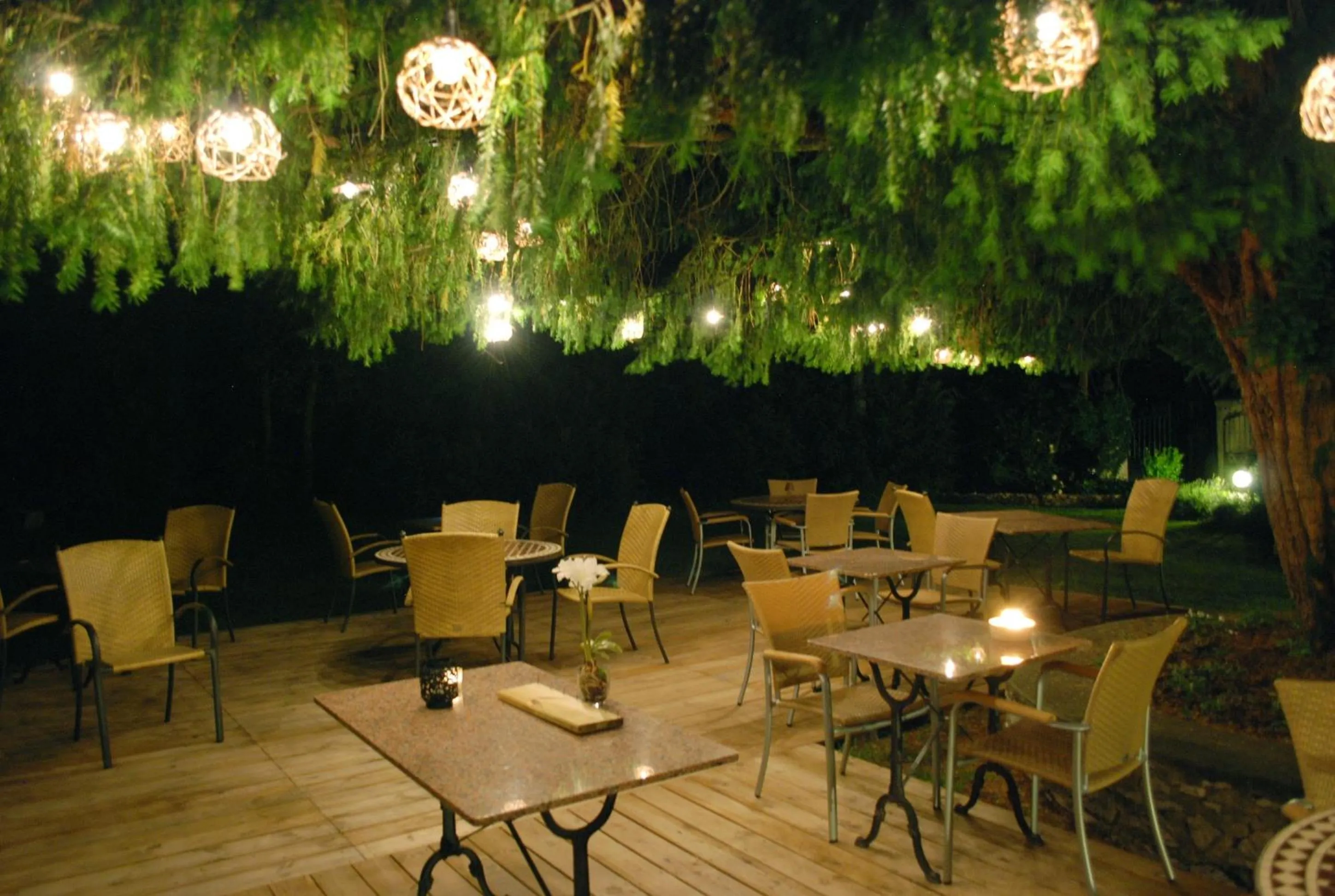 Patio in Hôtel Le Troubadour à Rocamadour
