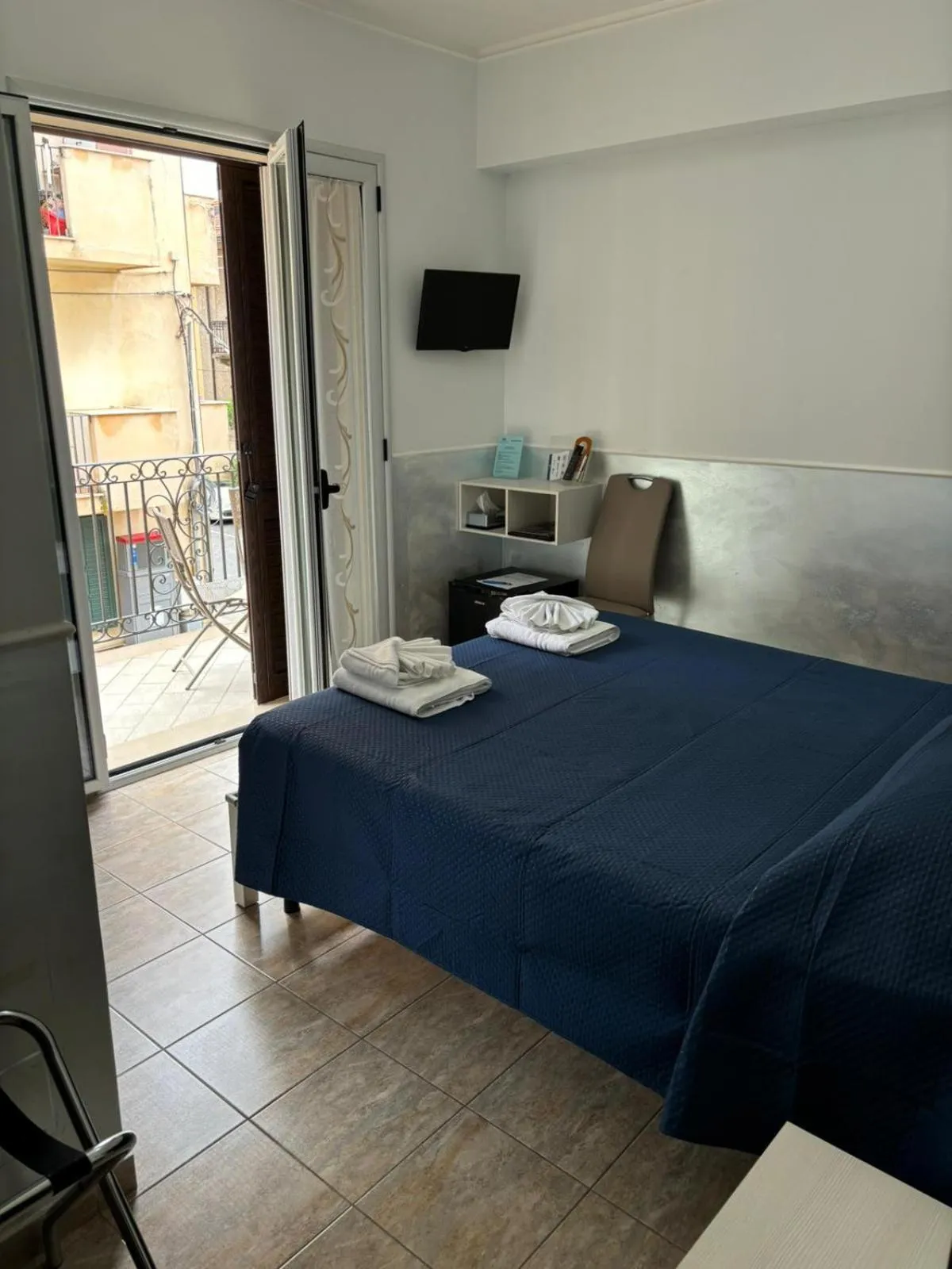 Bed in Scilla Resort