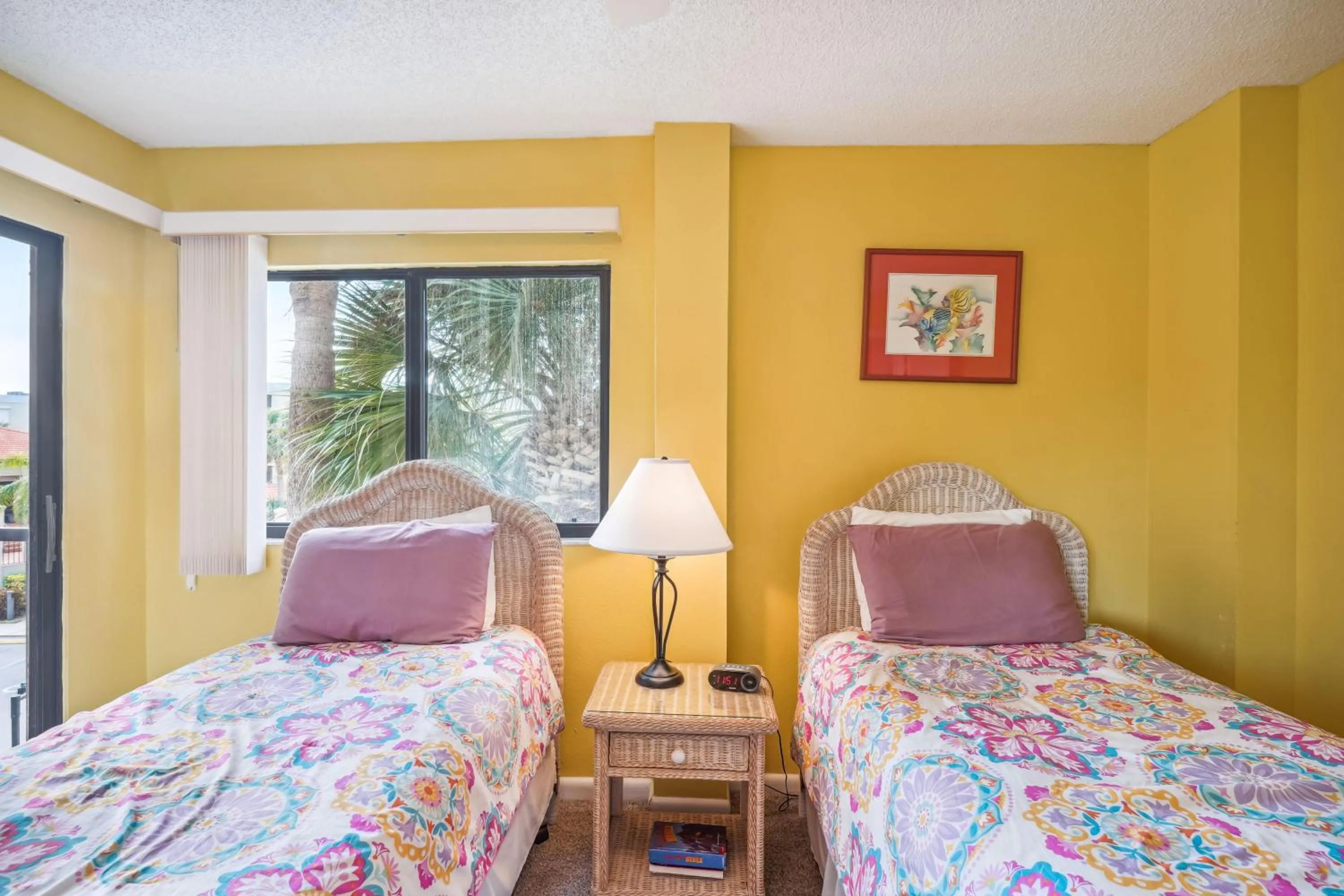 Bed in Land's End 1-307 Gulf View
