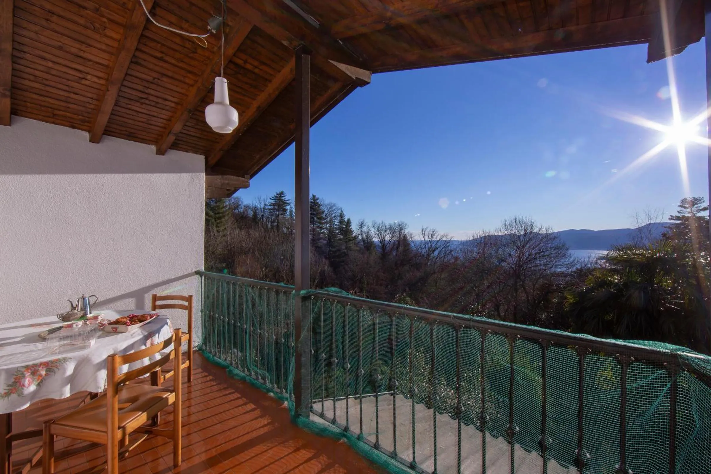 Balcony/Terrace in Villa La Verbanina Private Garden - Happy Rentals