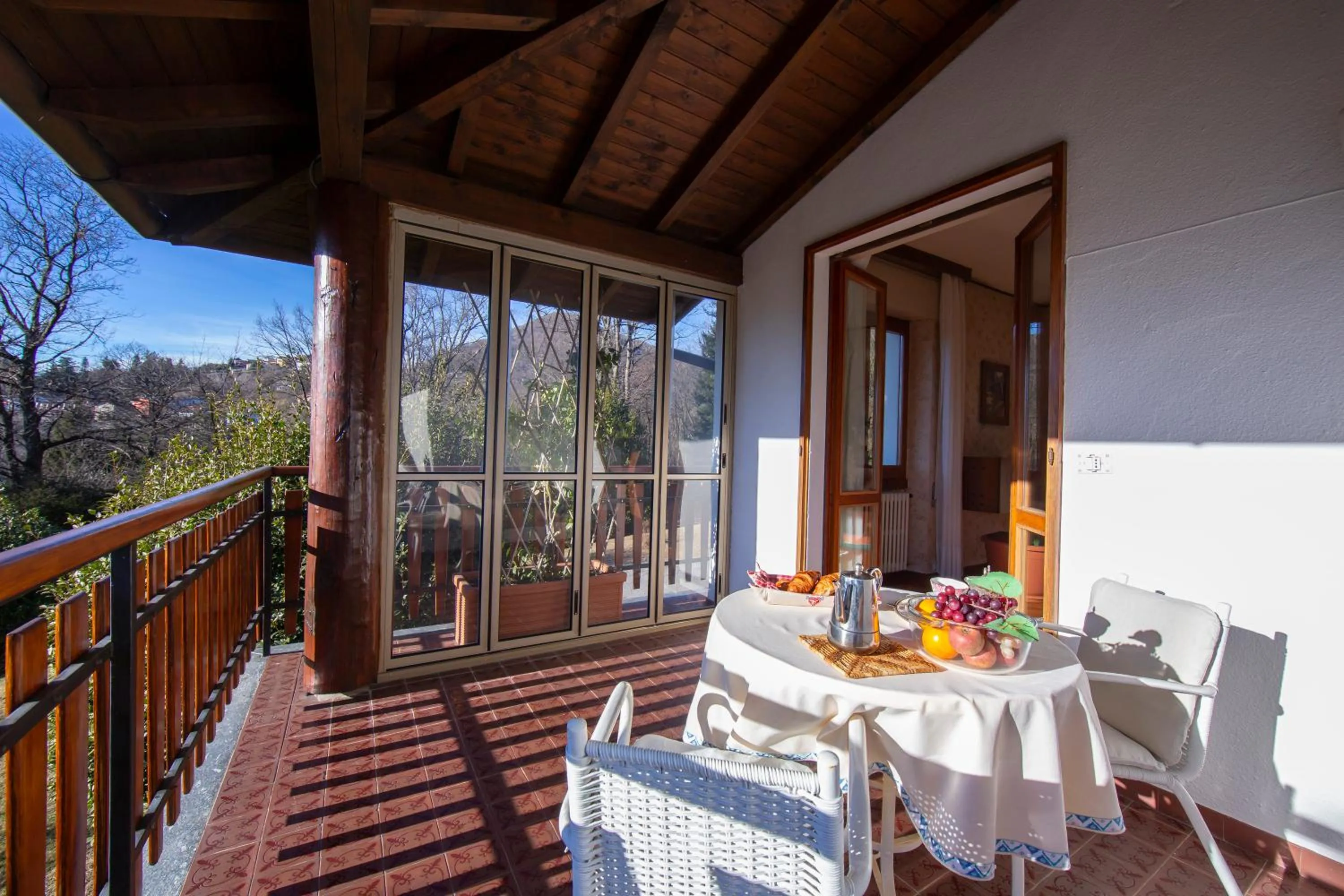 Villa La Verbanina Private Garden - Happy Rentals