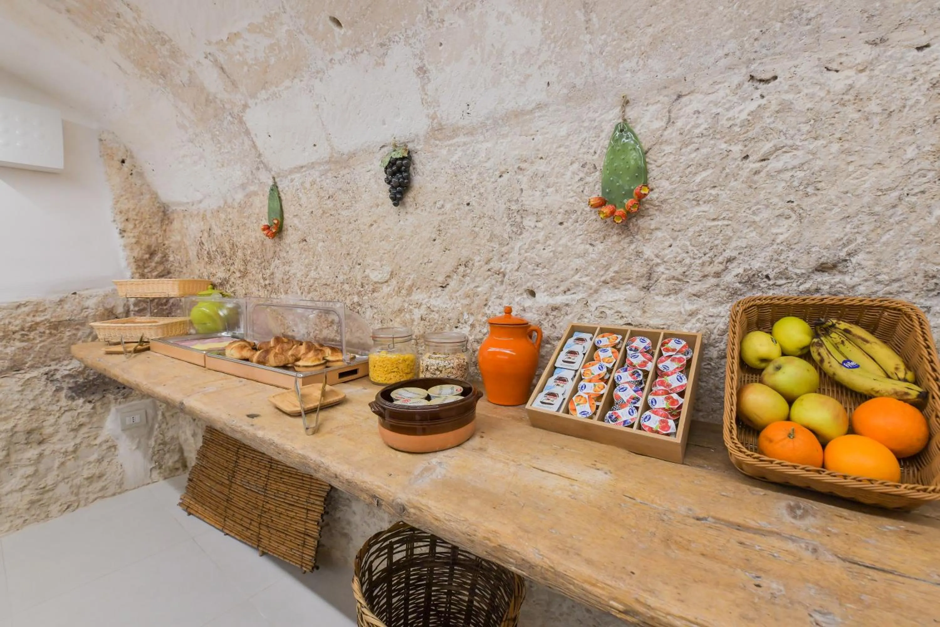 Breakfast in Casa Magadè B&B