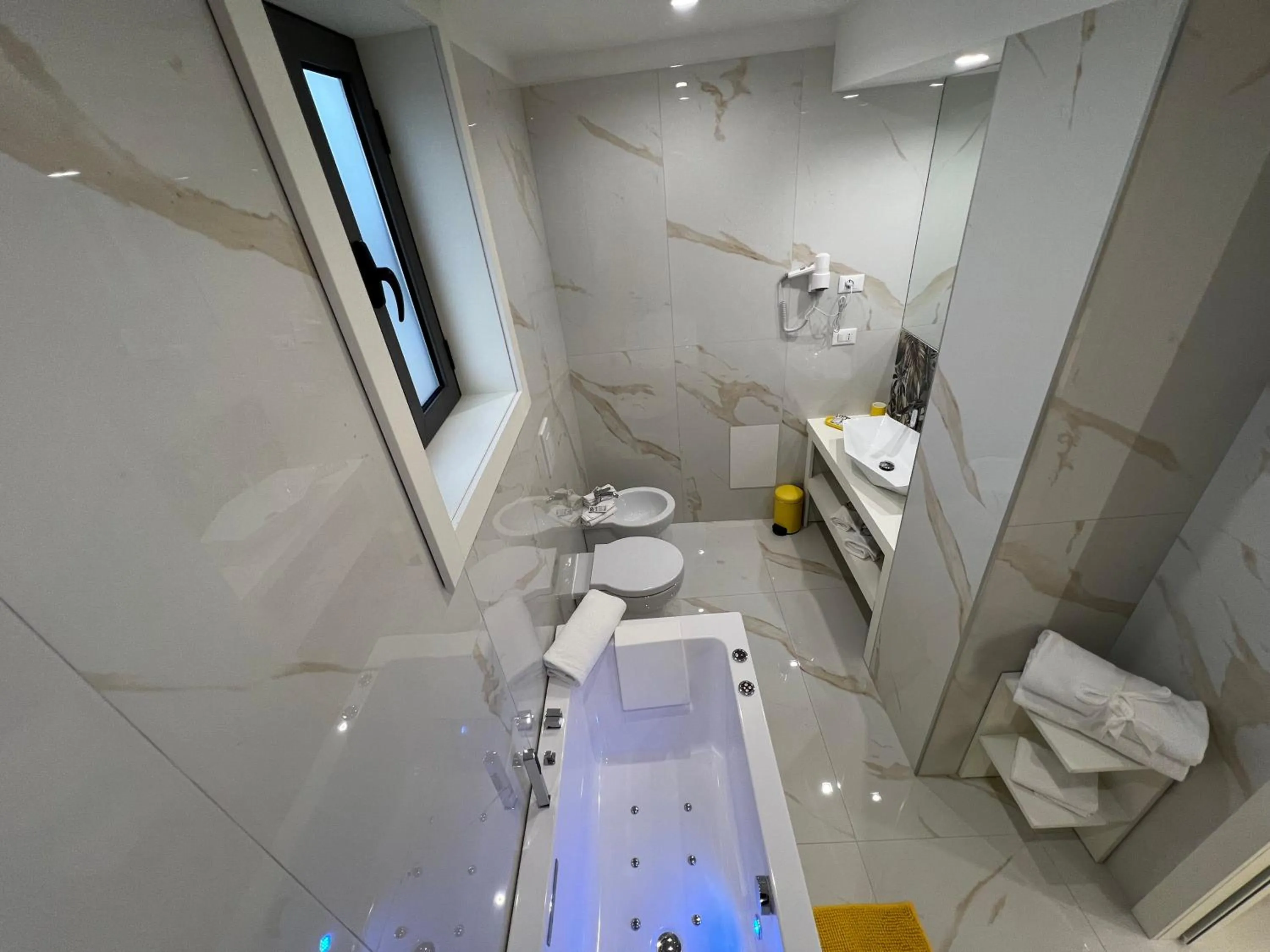 Bathroom in Hotel Smeraldo