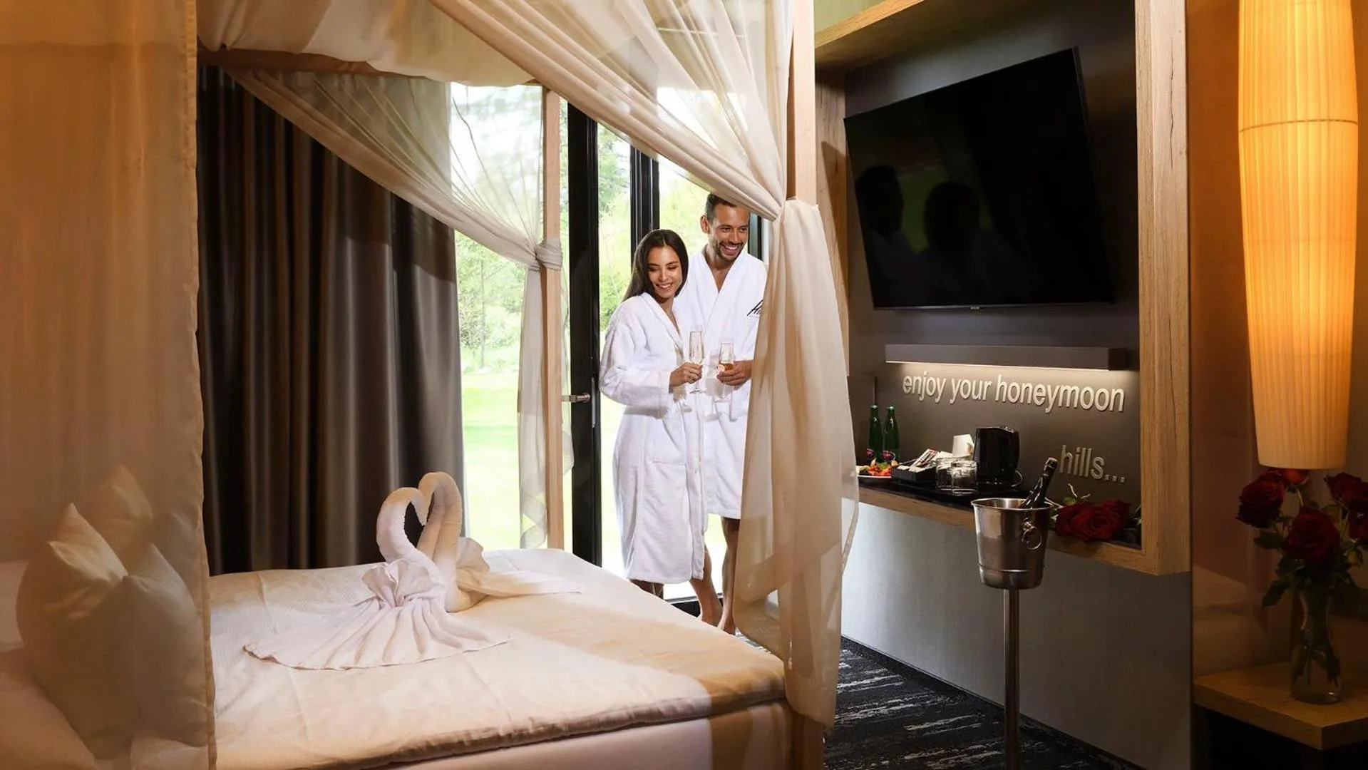 Living room, Bed in Hotel Hills