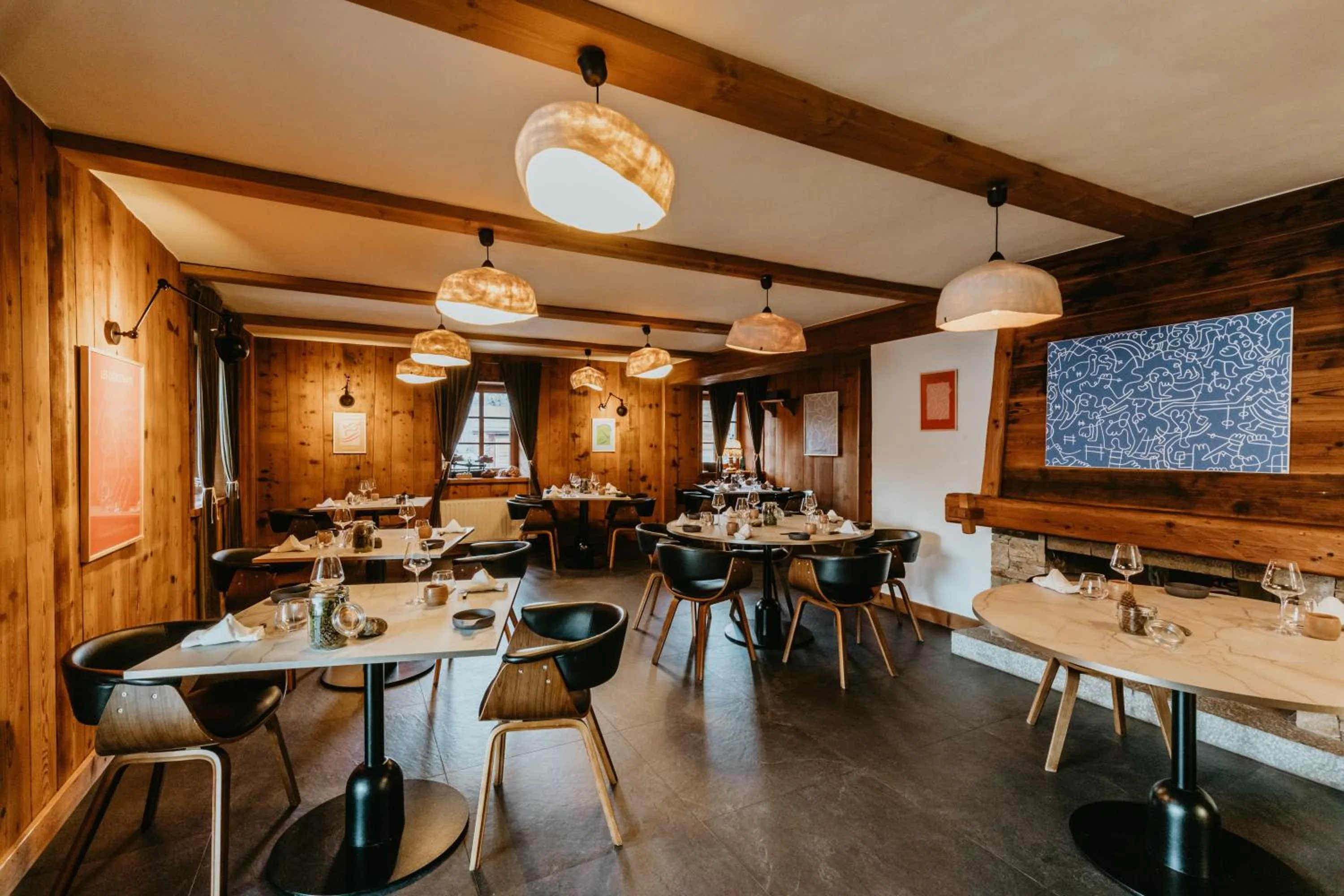 Restaurant/places to eat in Hôtel Restaurant La Ferme de Cupelin