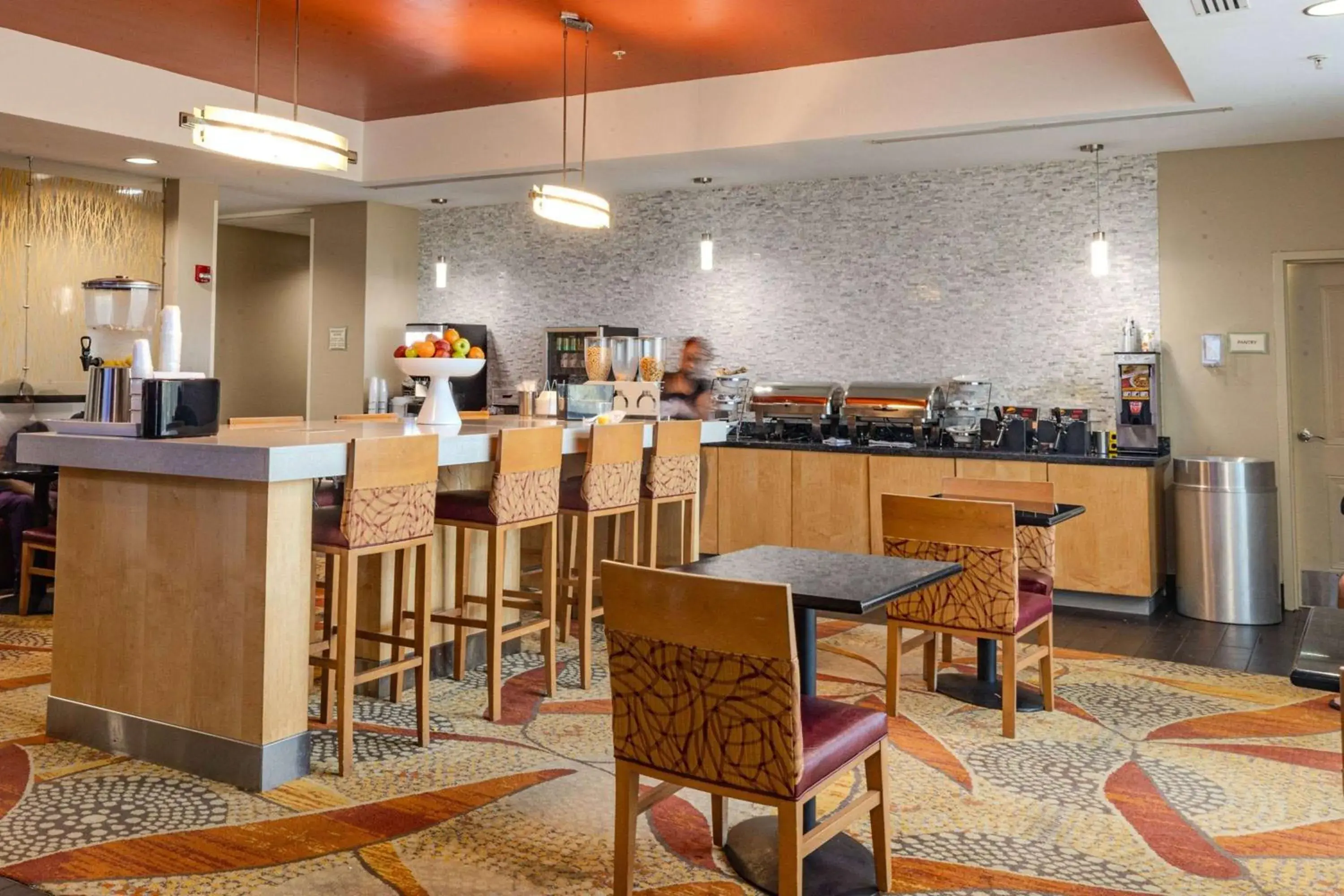 Breakfast in La Quinta by Wyndham Starkville at MSU Breakfast in La Quinta by Wyndham Starkville at MSU