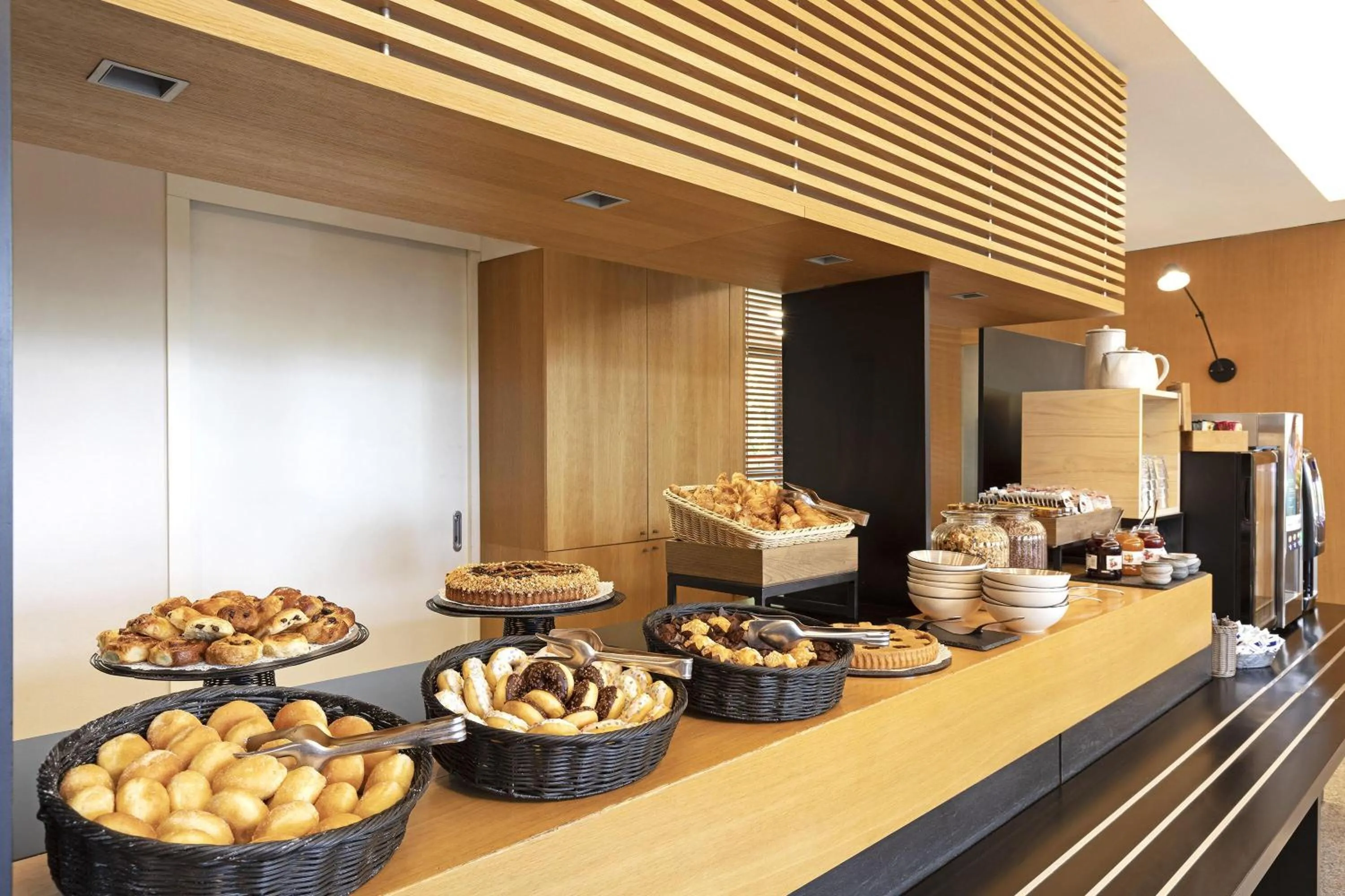 Restaurant/places to eat in B&B Hotel Udine