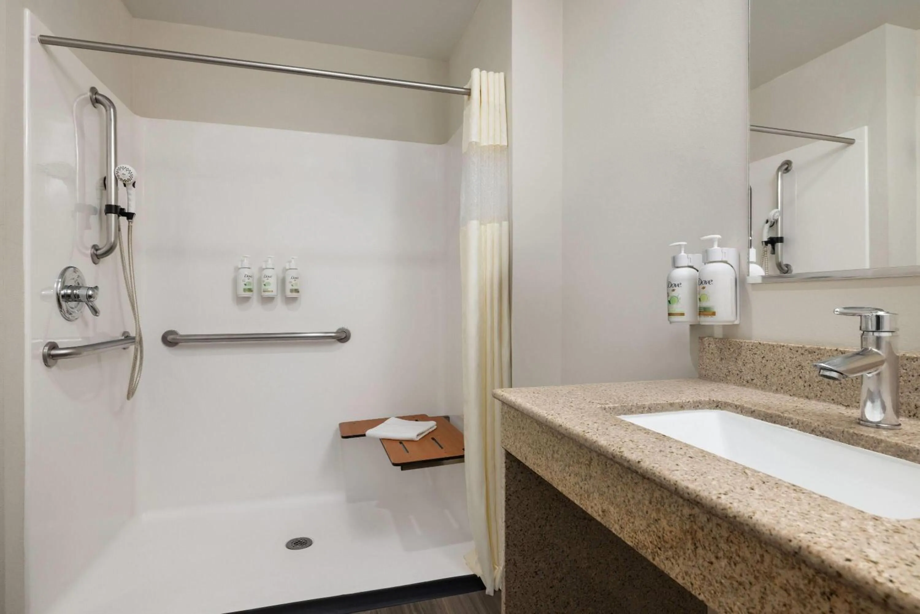 Shower in La Quinta by Wyndham Memphis Wolfchase