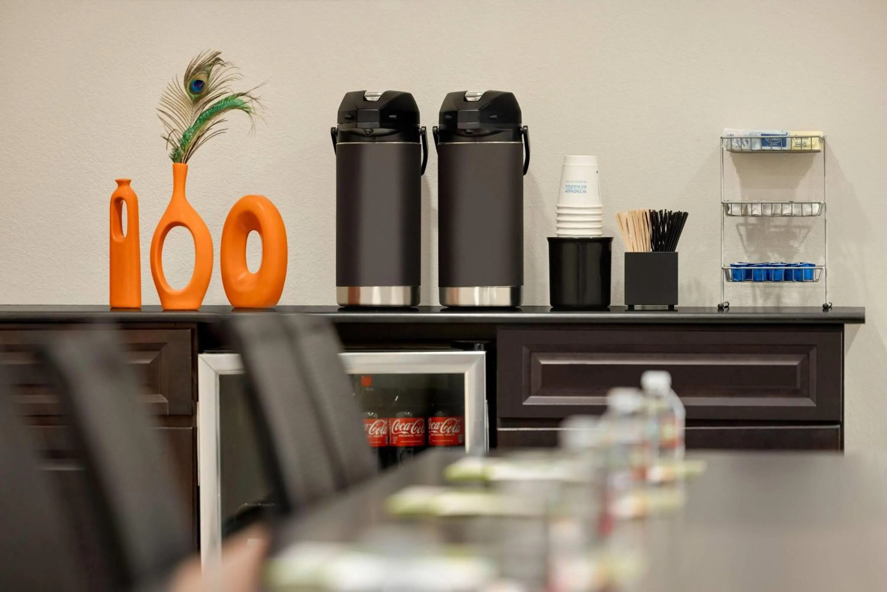 Meeting/conference room in La Quinta by Wyndham Memphis Wolfchase