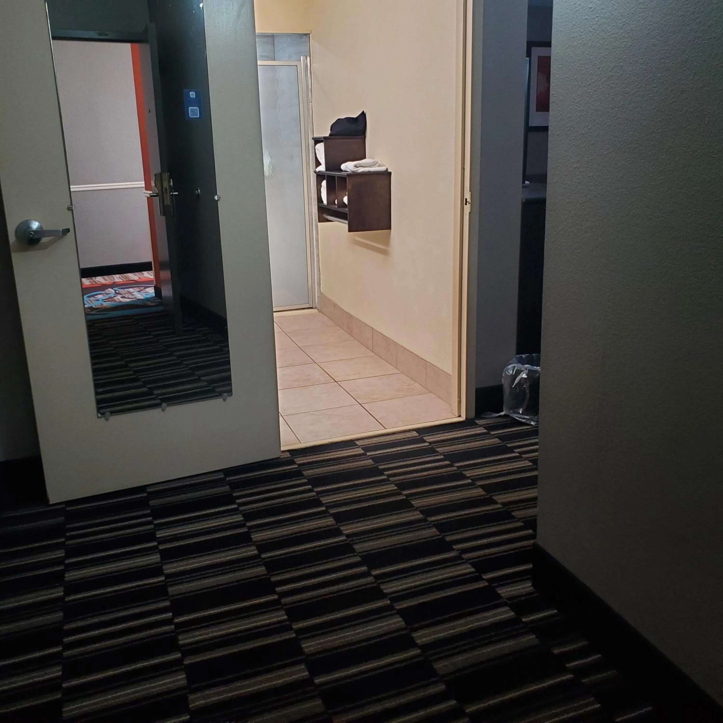 Bedroom in La Quinta by Wyndham Memphis Airport Graceland