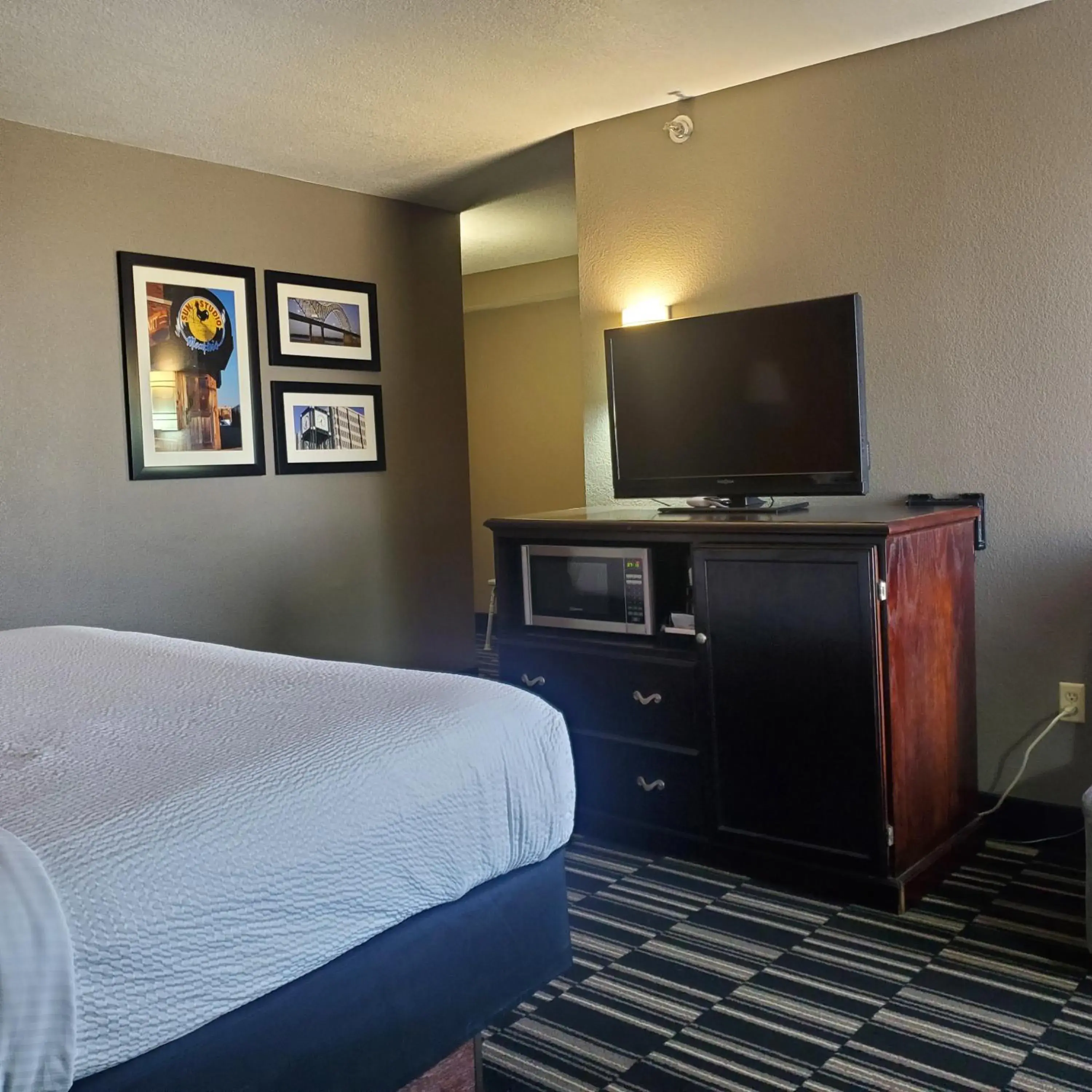 Bedroom, Bed in La Quinta by Wyndham Memphis Airport Graceland Bedroom, Bed in La Quinta by Wyndham Memphis Airport Graceland