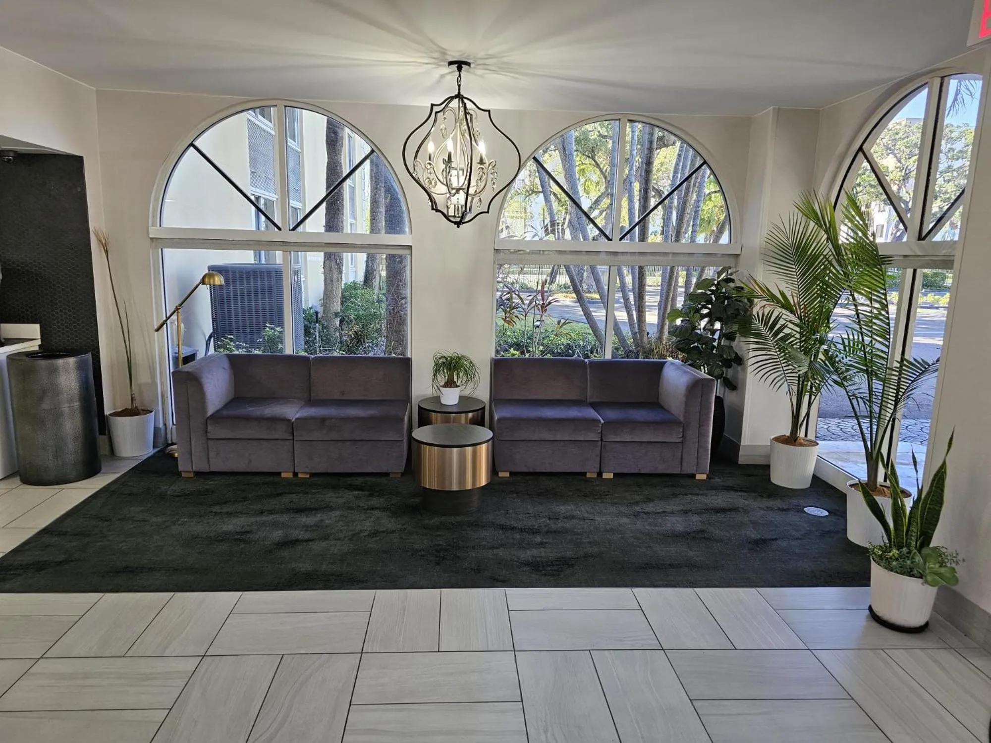 Lobby or reception in La Quinta I-95 Deerfield Beach - Next to The Home Depot & Behind The Wawa