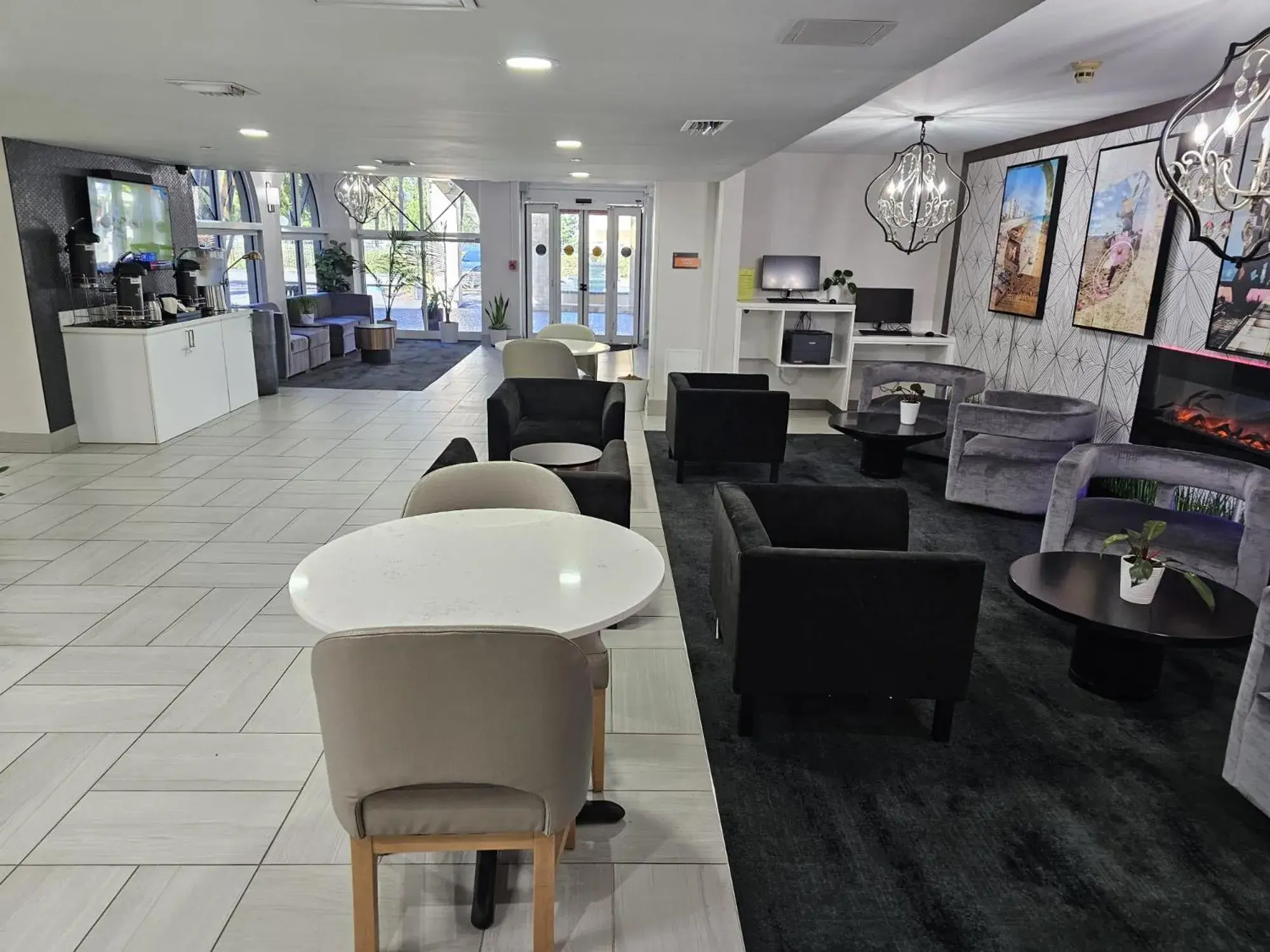 Lobby or reception in La Quinta I-95 Deerfield Beach - Next to The Home Depot & Behind The Wawa Lobby or reception in La Quinta I-95 Deerfield Beach - Next to The Home Depot & Behind The Wawa