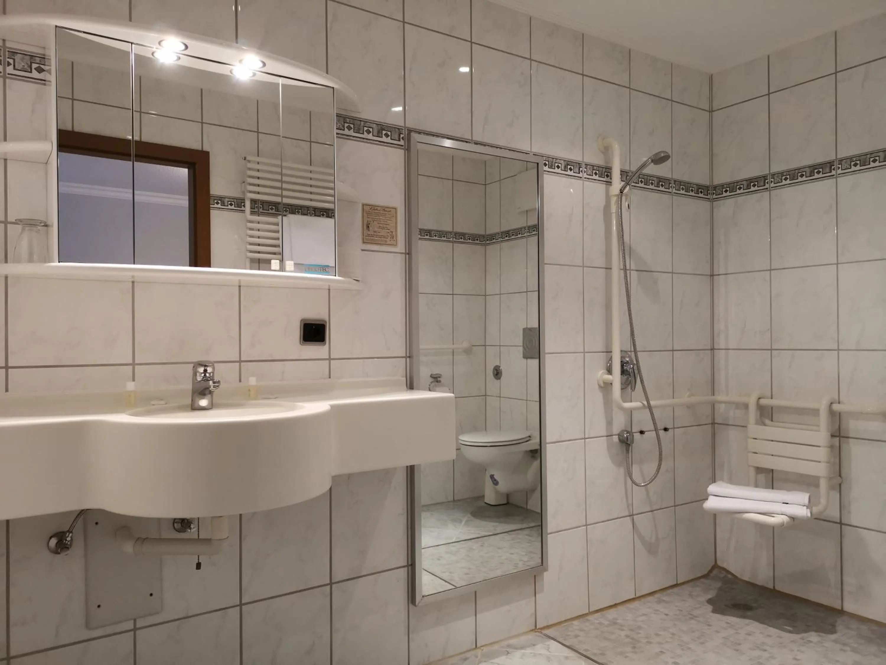 Bathroom in Hotel-Restaurant Pfeffermühle Balingen