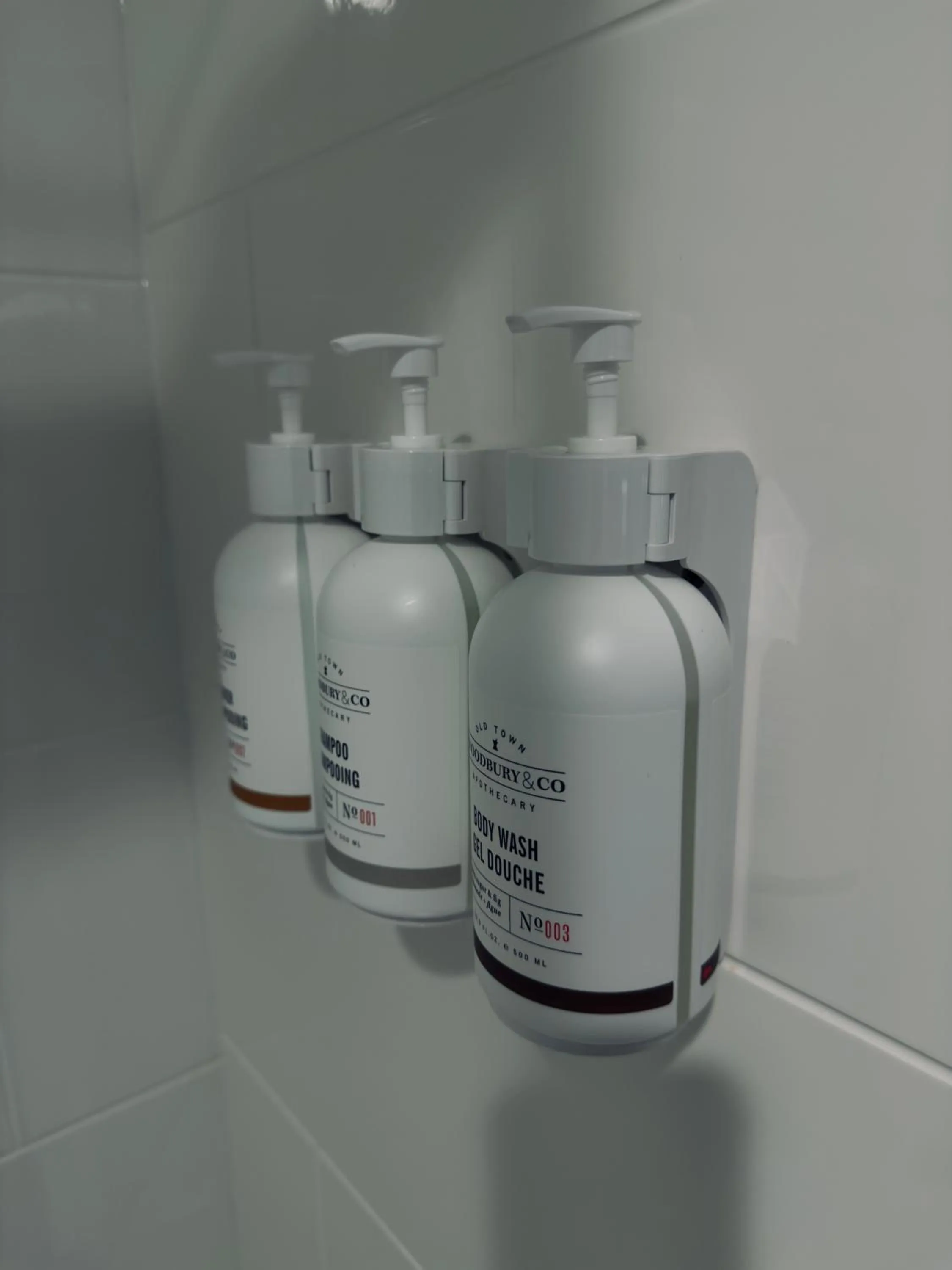 Bathroom in La Quinta by Wyndham Atlanta Roswell