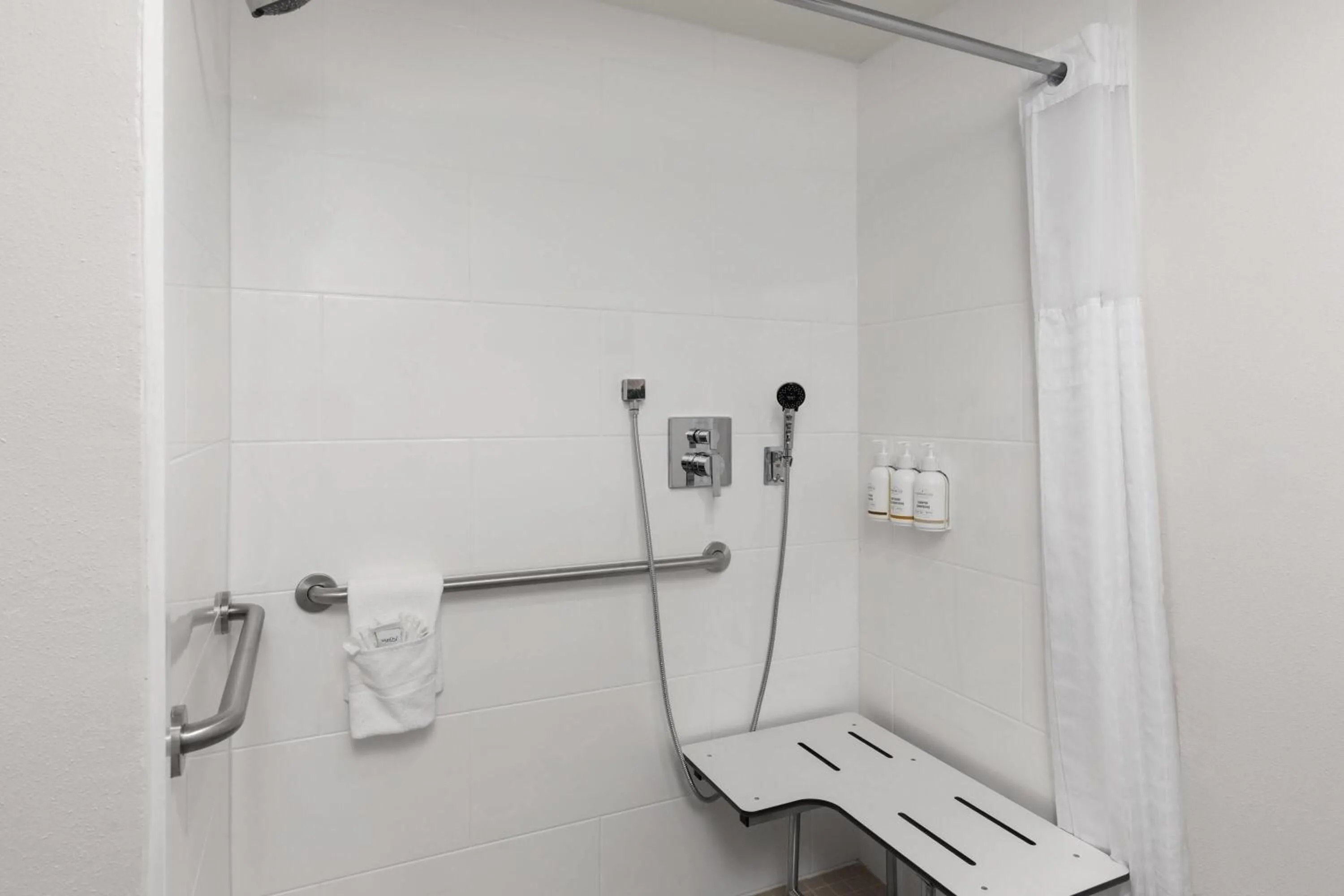 Shower in La Quinta by Wyndham Atlanta Roswell