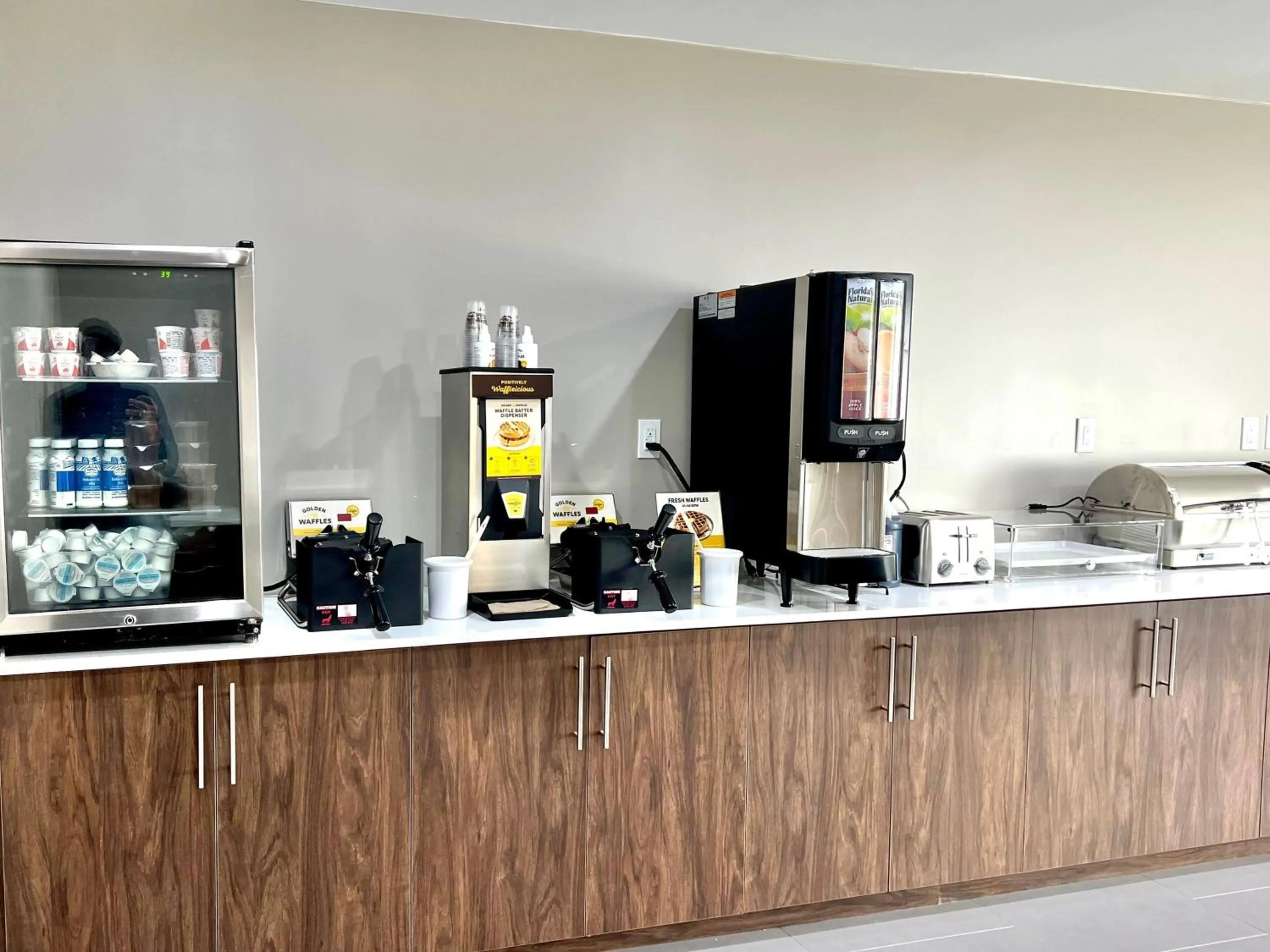 Restaurant/places to eat in Hawthorn Extended Stay by Wyndham Jackson