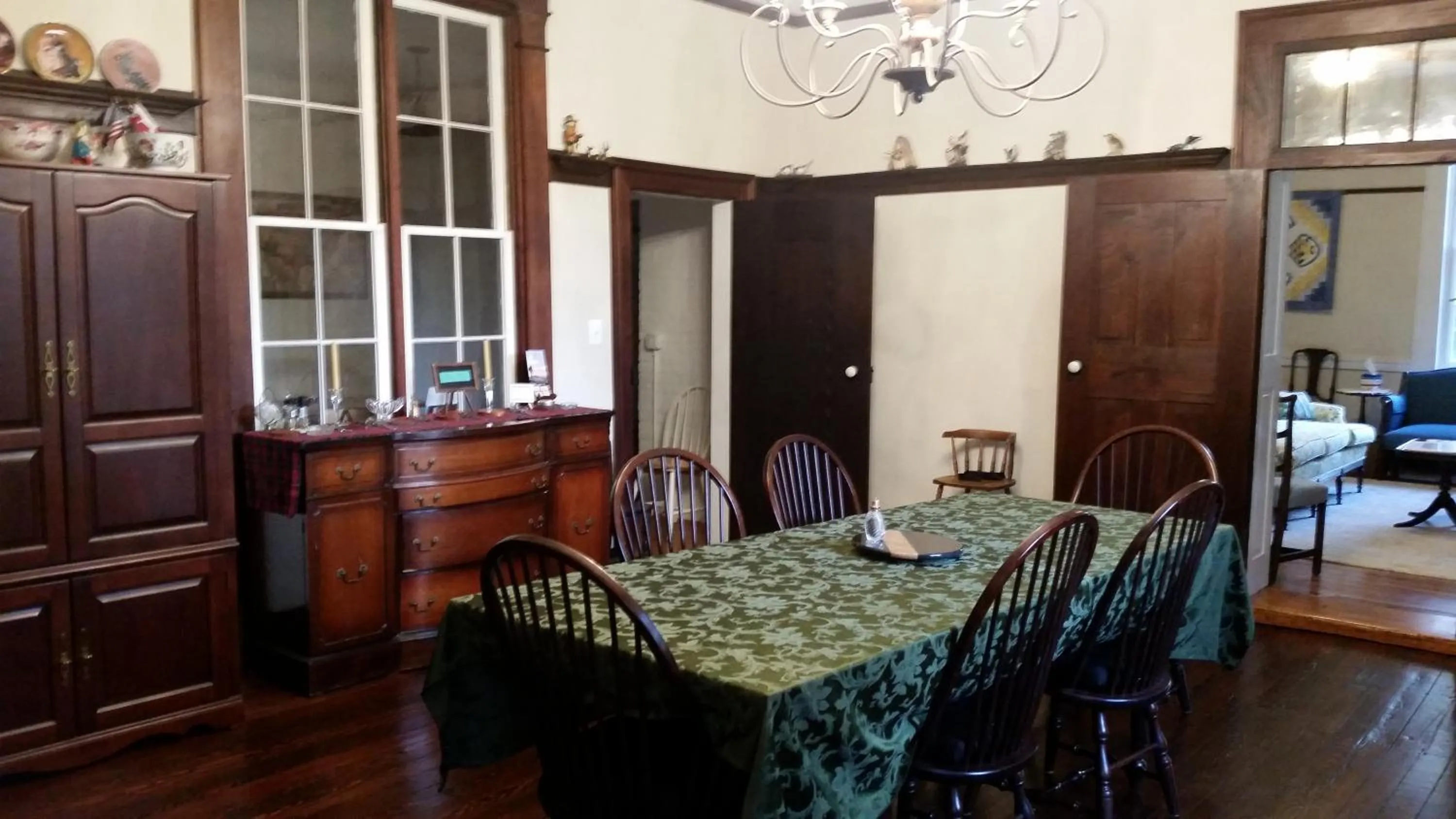 Dining area in Mountain Home Bed & Breakfast