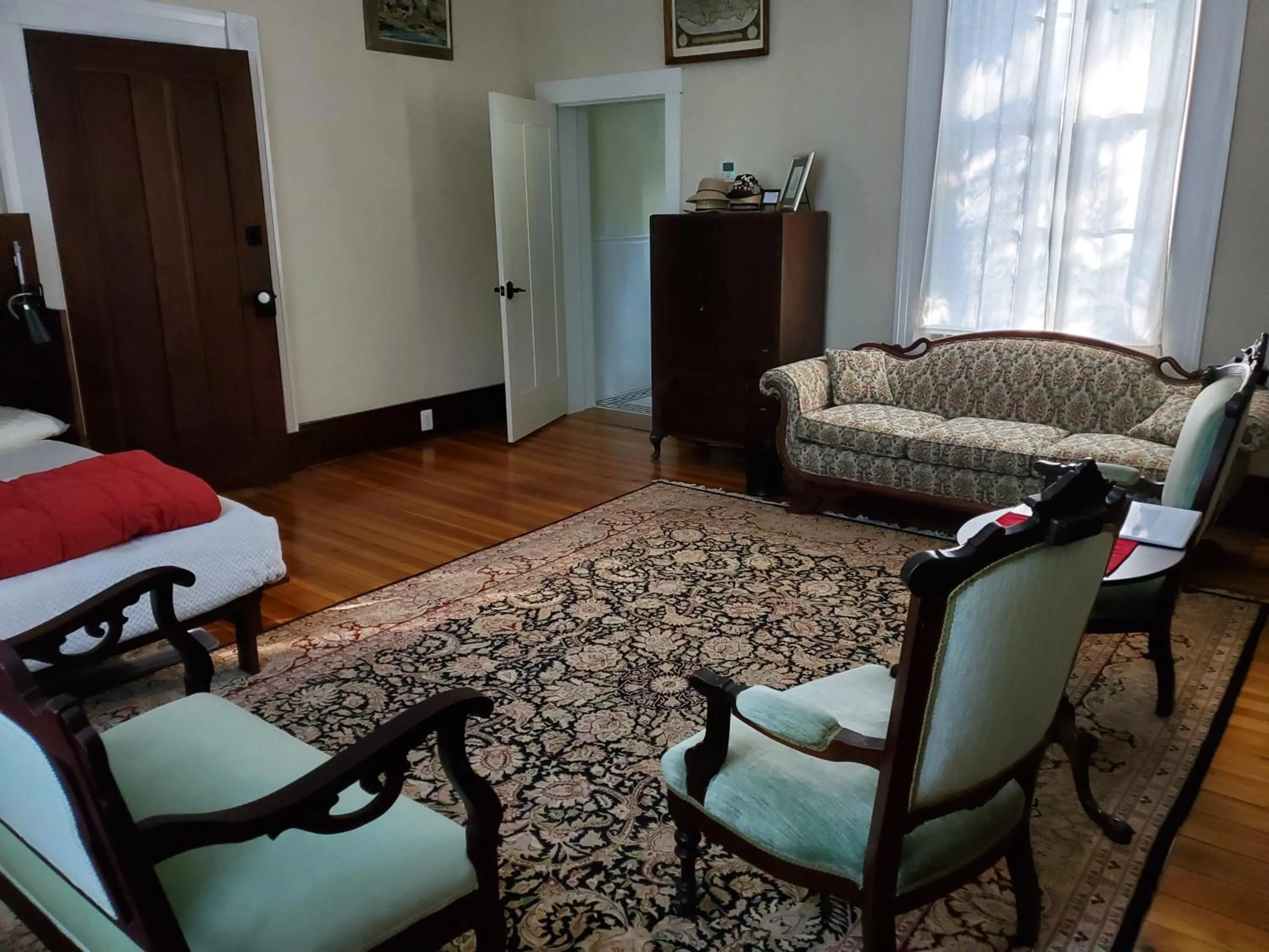 Bedroom in Mountain Home Bed & Breakfast