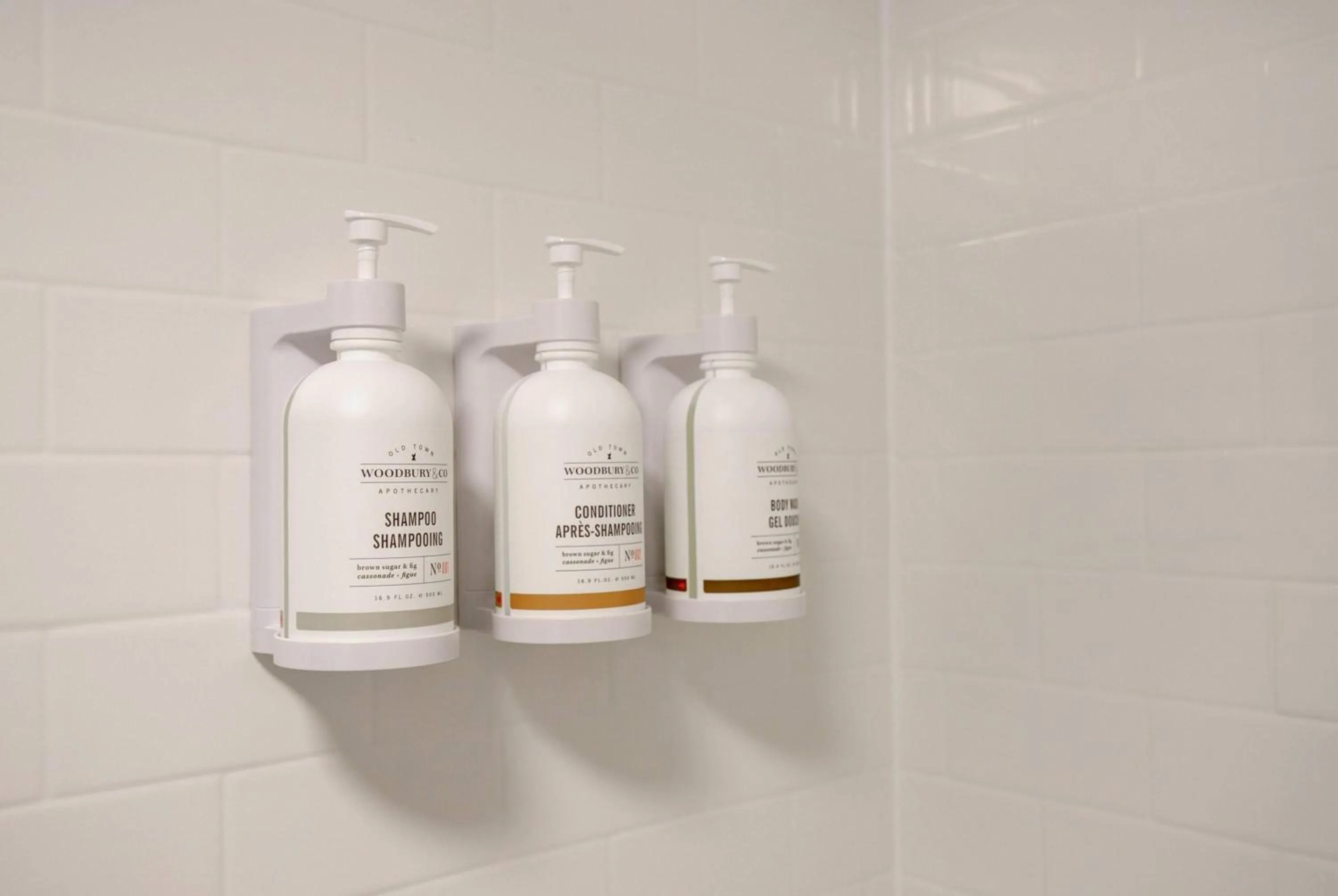 Bathroom in La Quinta Inn by Wyndham Columbia SE Fort Jackson