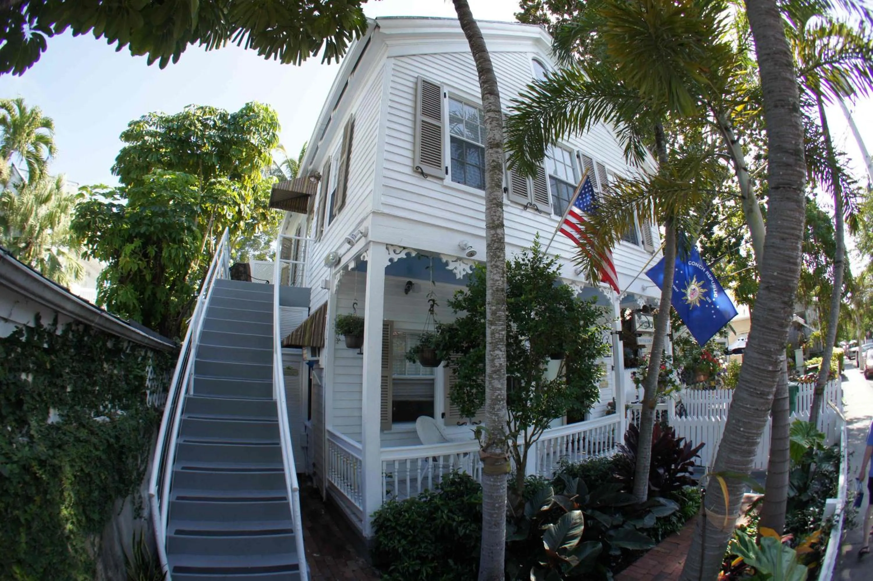 Facade/entrance in Seascape Tropical Inn