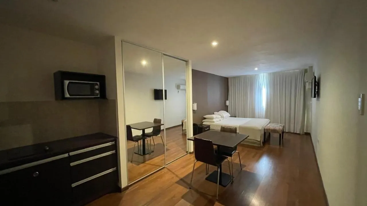 Bed in Hotel de la Cité