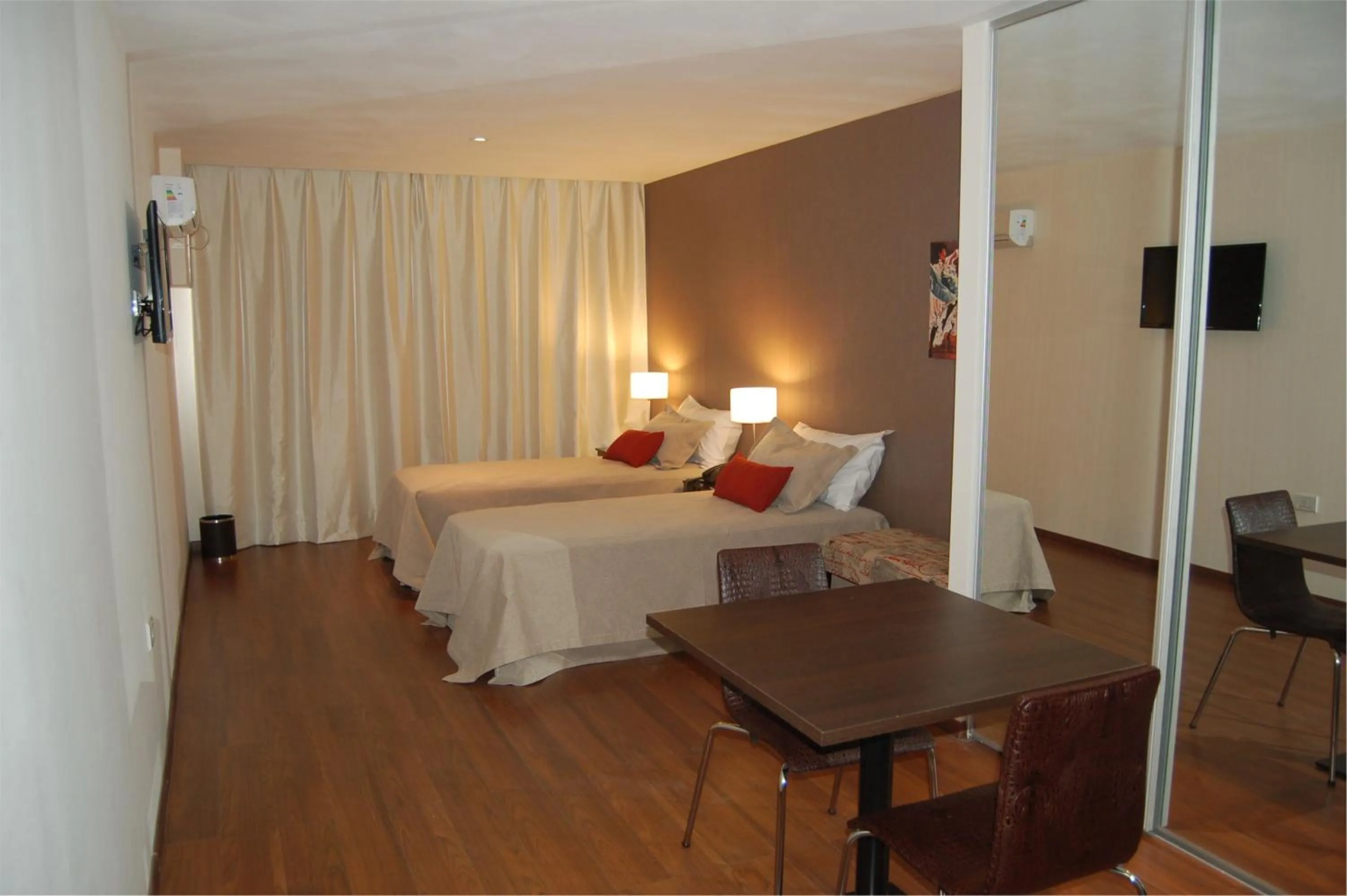 Bedroom, Bed in Hotel de la Cité