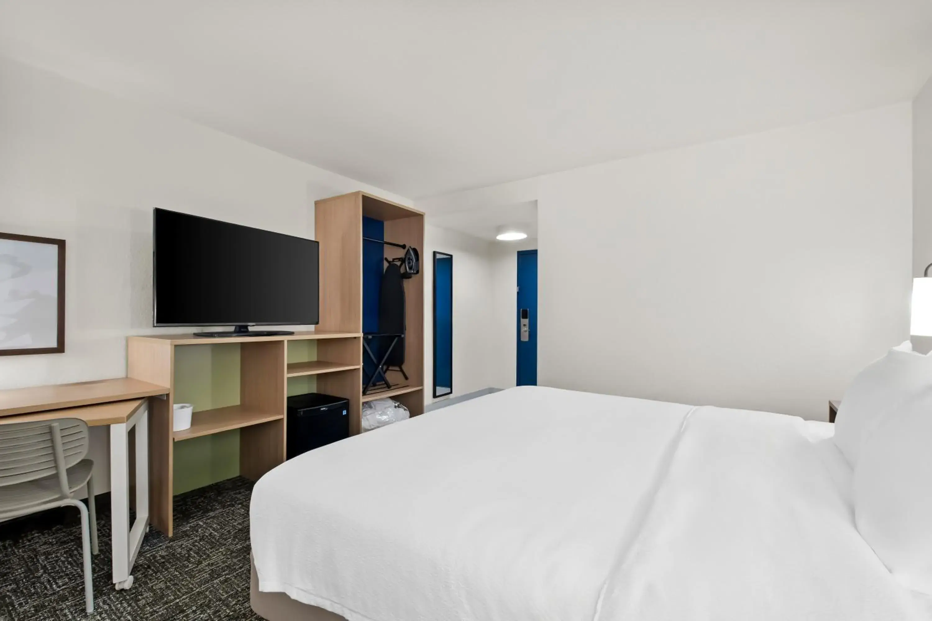 Bed in Spark by Hilton Chattanooga Downtown Bed in Spark by Hilton Chattanooga Downtown