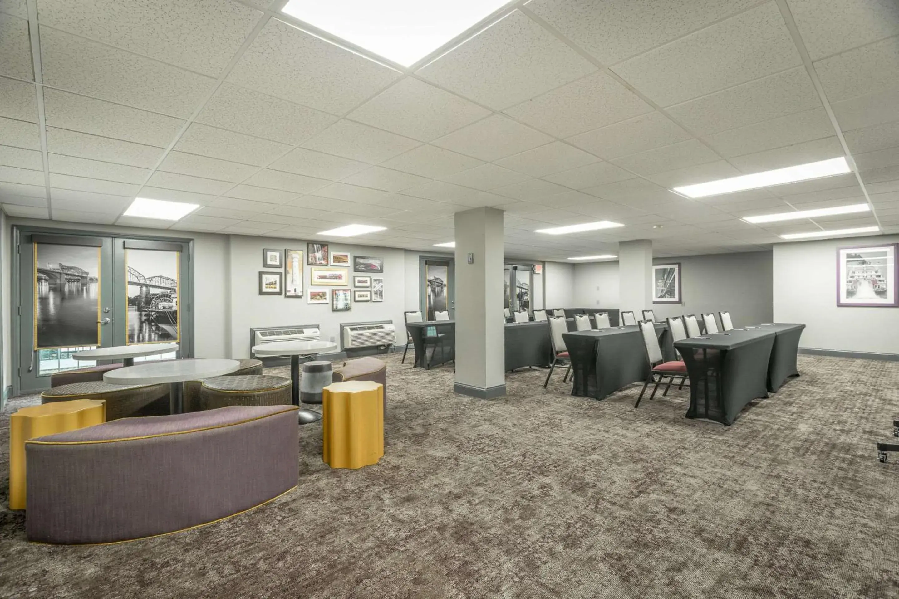 Meeting/conference room in District 3 Hotel, Ascend Hotel Collection Meeting/conference room in District 3 Hotel, Ascend Hotel Collection