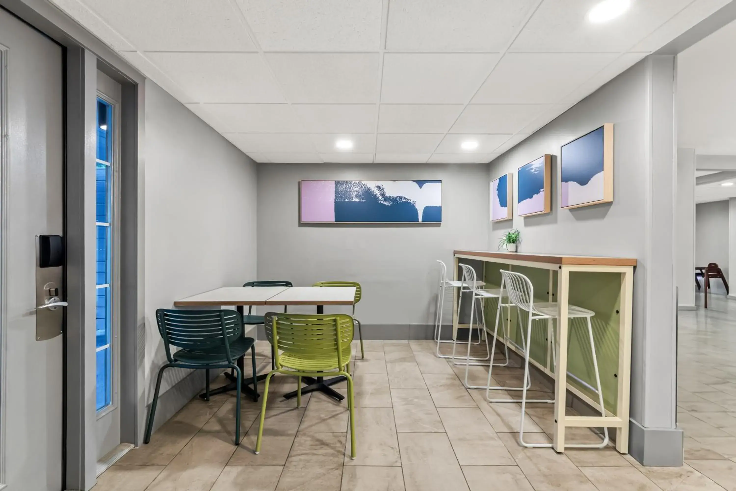 Breakfast in Spark by Hilton Chattanooga Downtown Breakfast in Spark by Hilton Chattanooga Downtown