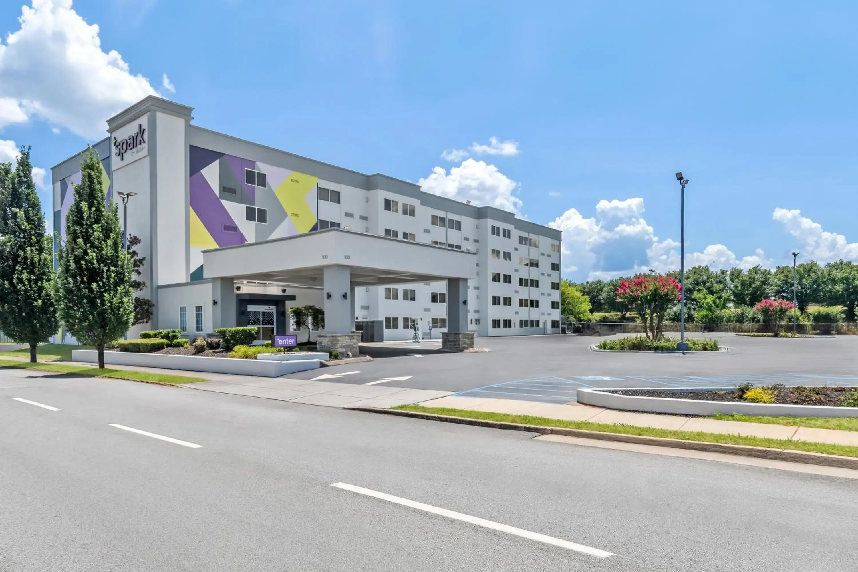 Spark by Hilton Chattanooga Downtown Spark by Hilton Chattanooga Downtown