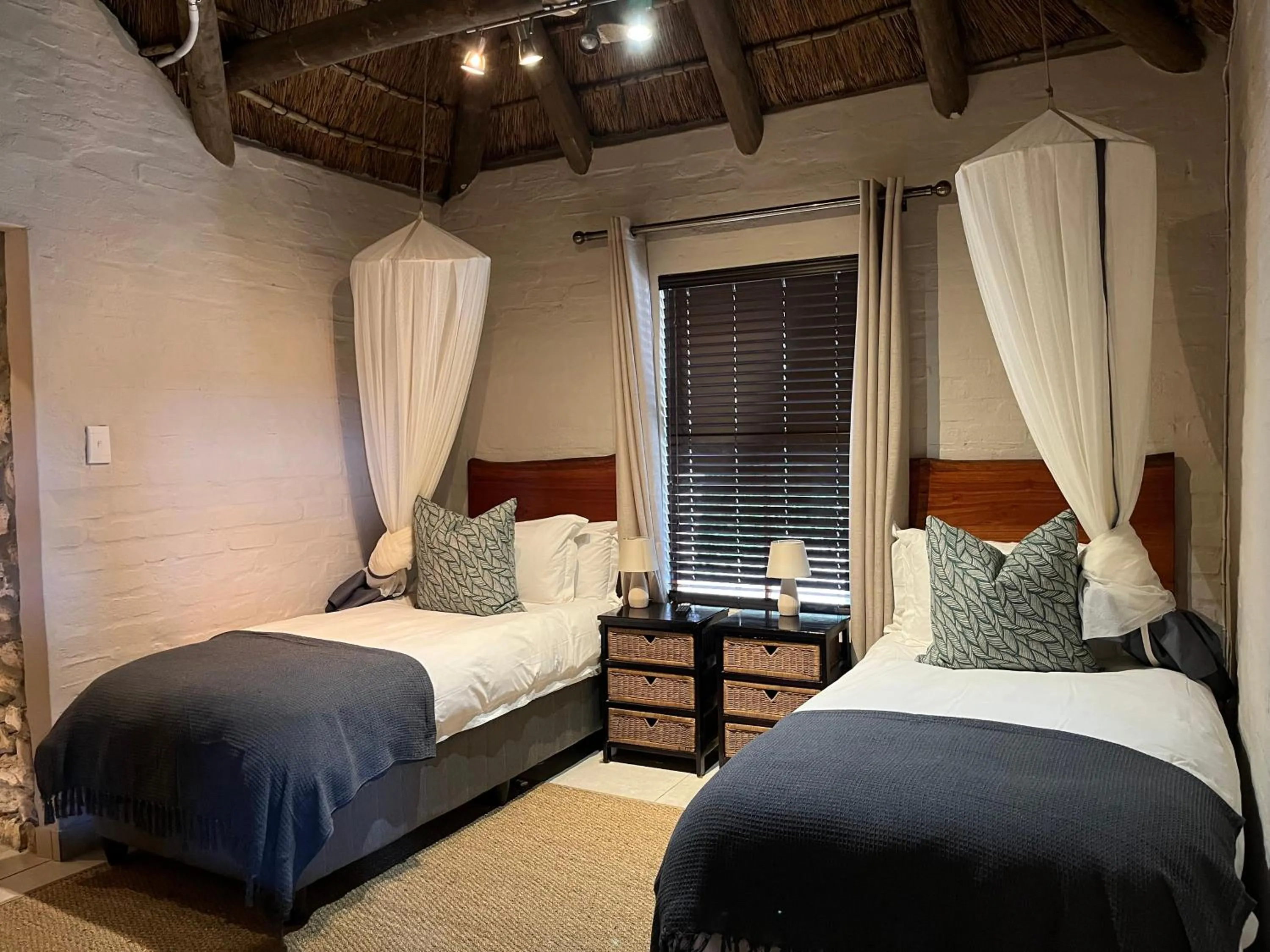 Bedroom, Bed in Mosaic Lagoon Lodge