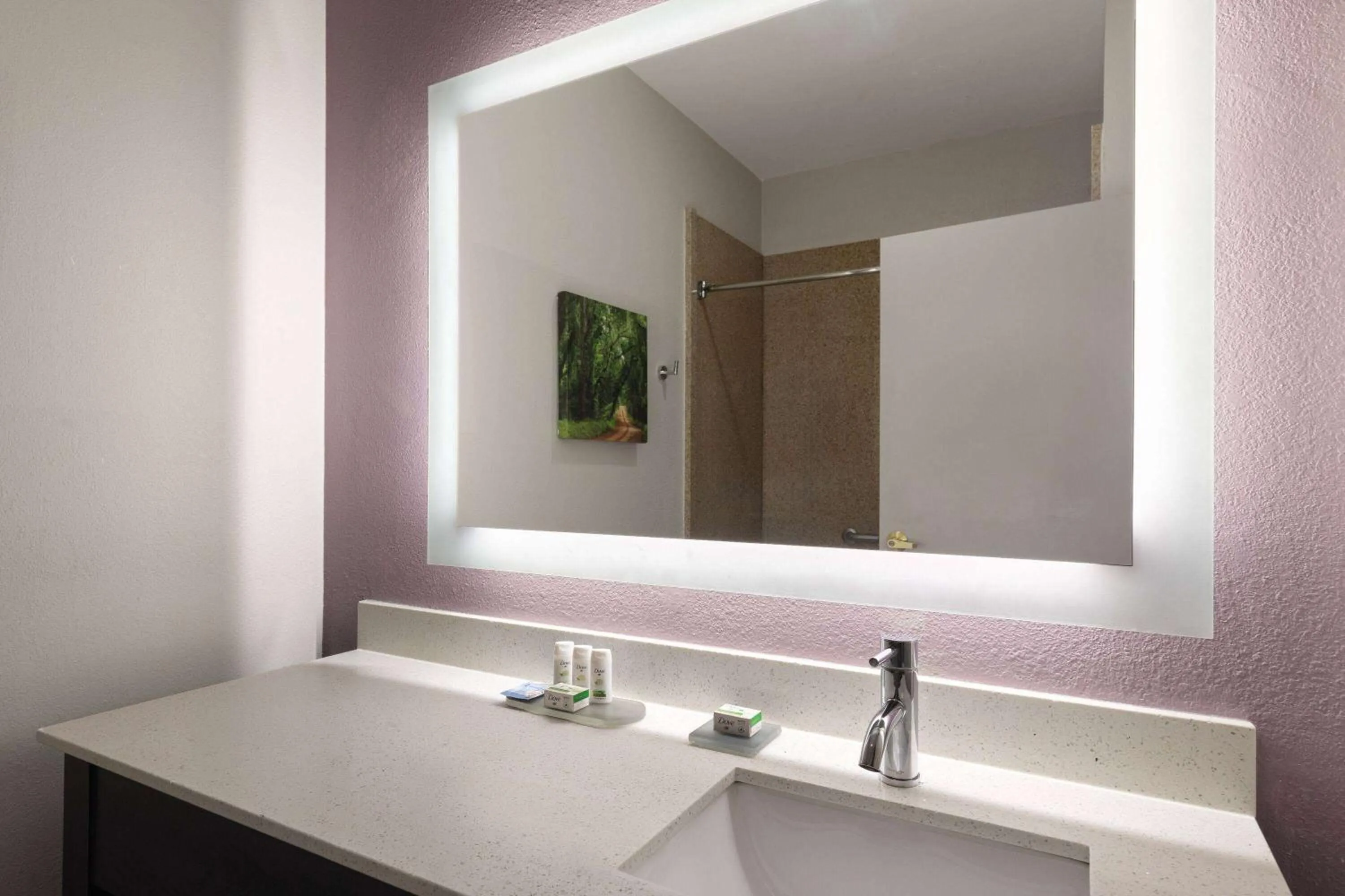 Bathroom in La Quinta by Wyndham Snellville - Stone Mountain