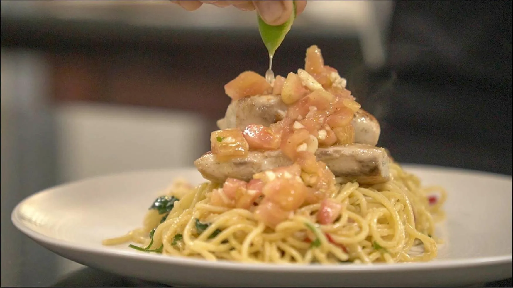 Restaurant/places to eat in Villa Wilali