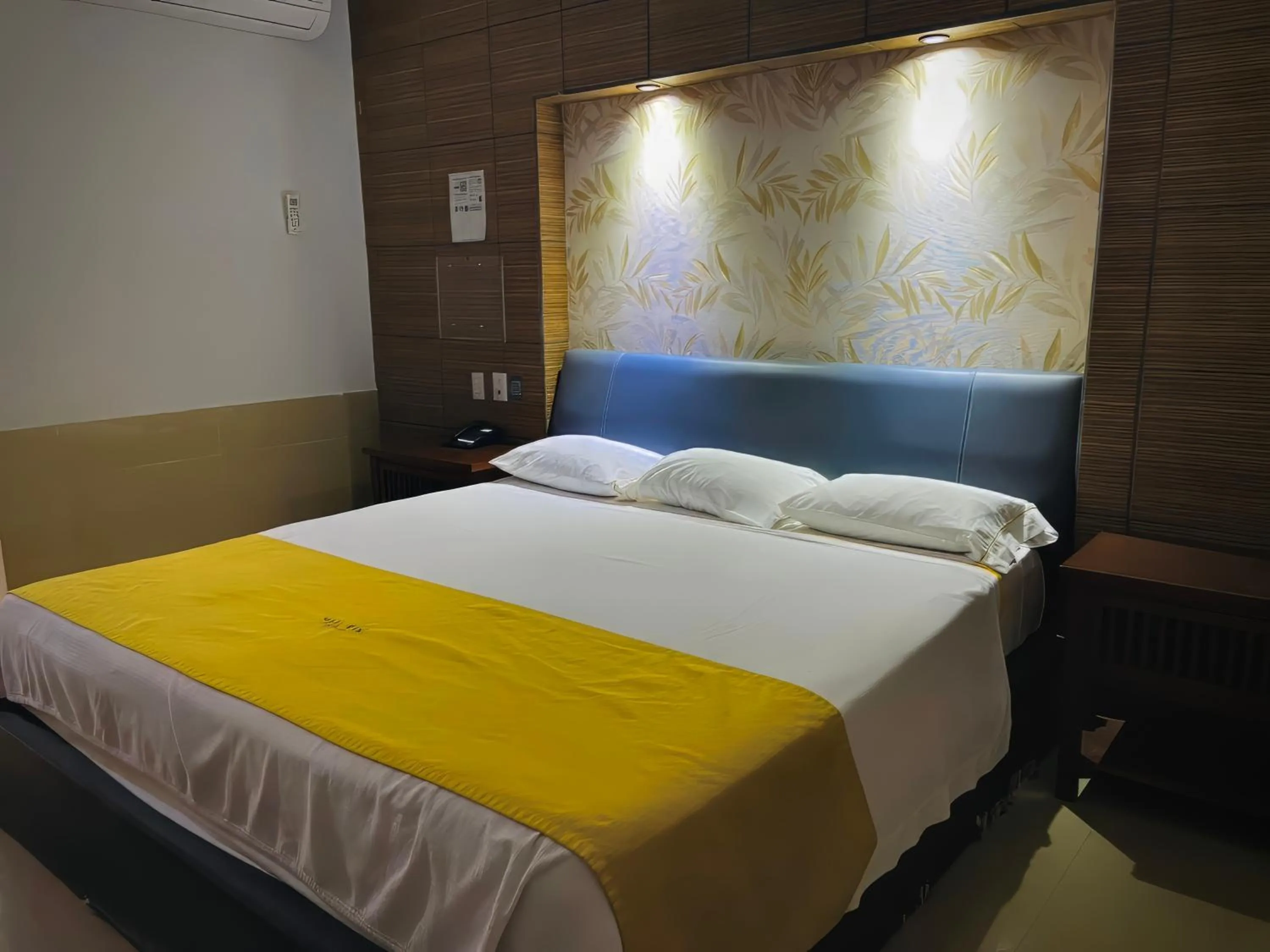 Standard Double or Twin Room in Hotel Maioris La Paz