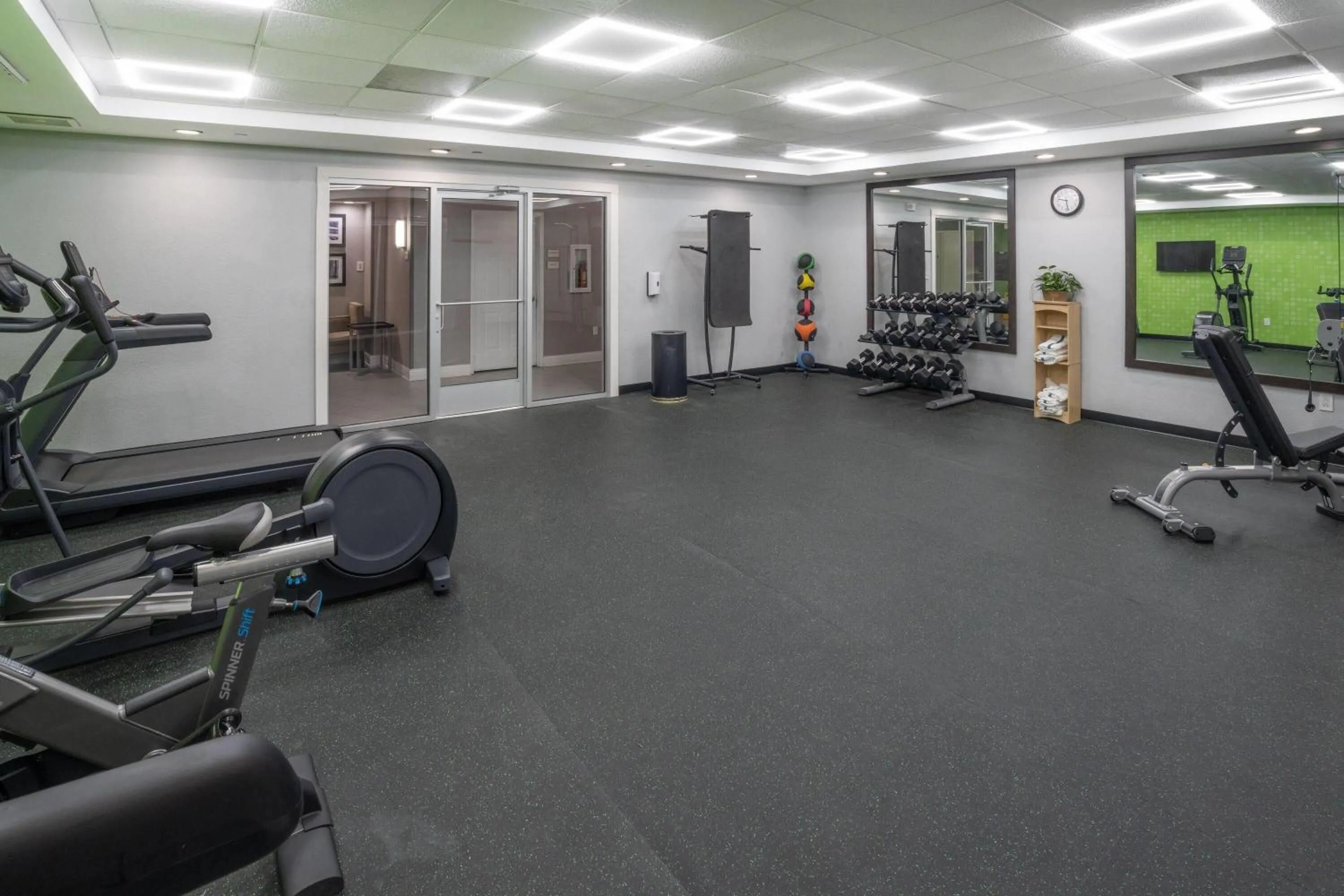 Fitness centre/facilities in La Quinta by Wyndham Birmingham Hoover