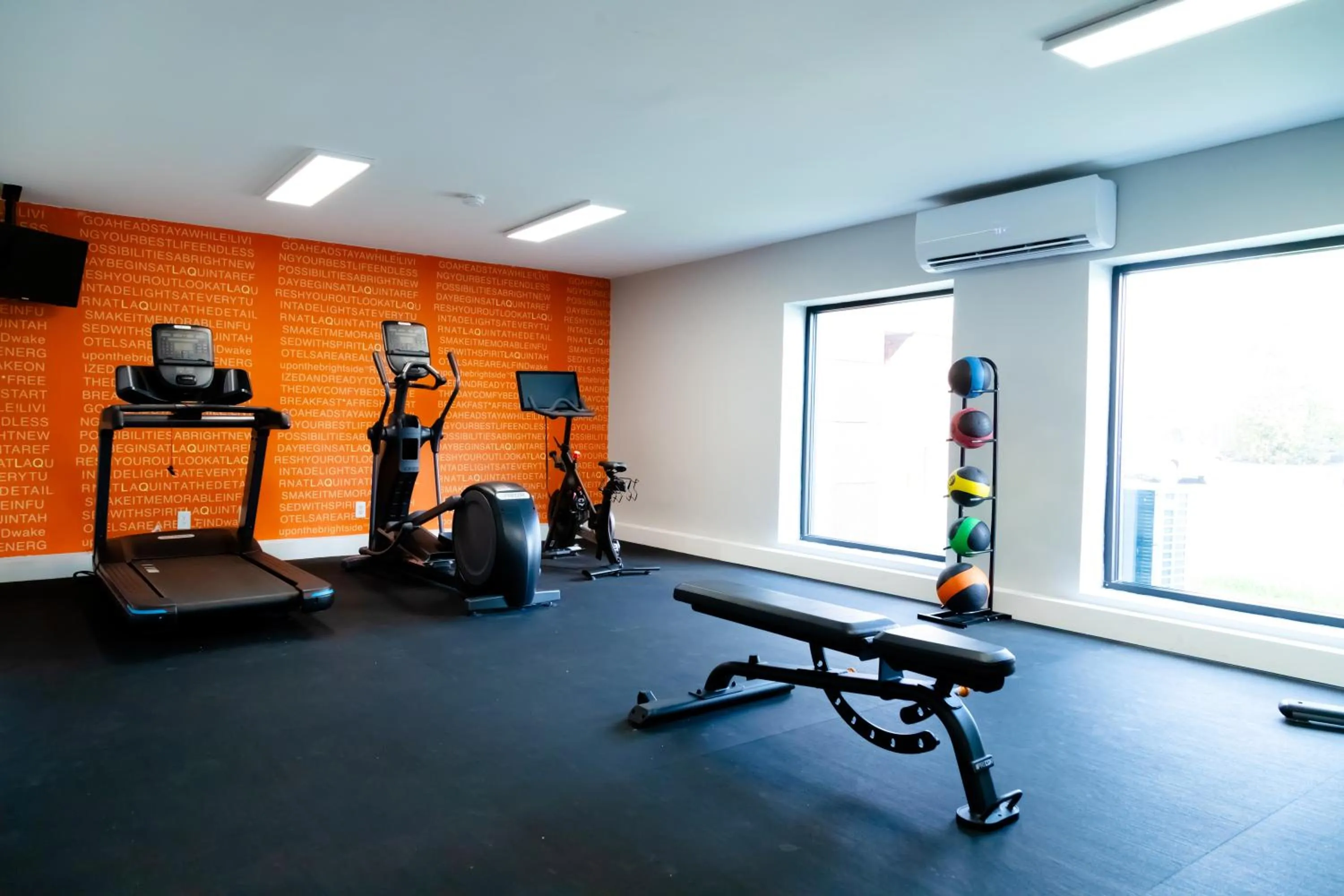 Fitness centre/facilities in La Quinta Inn Birmingham - Inverness
