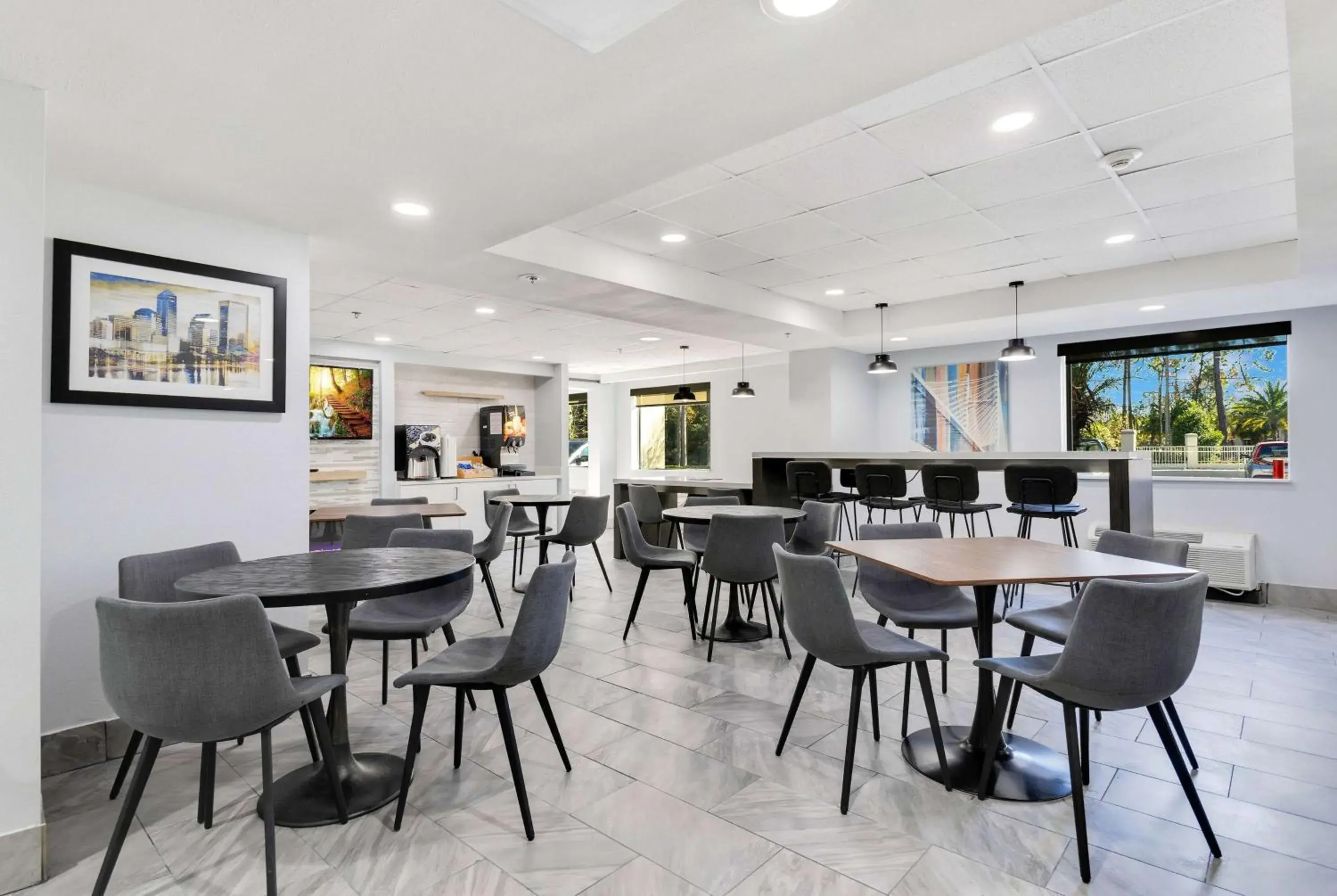 Restaurant/places to eat in La Quinta Inn & Suites by Wyndham Jacksonville Mandarin Restaurant/places to eat in La Quinta Inn & Suites by Wyndham Jacksonville Mandarin