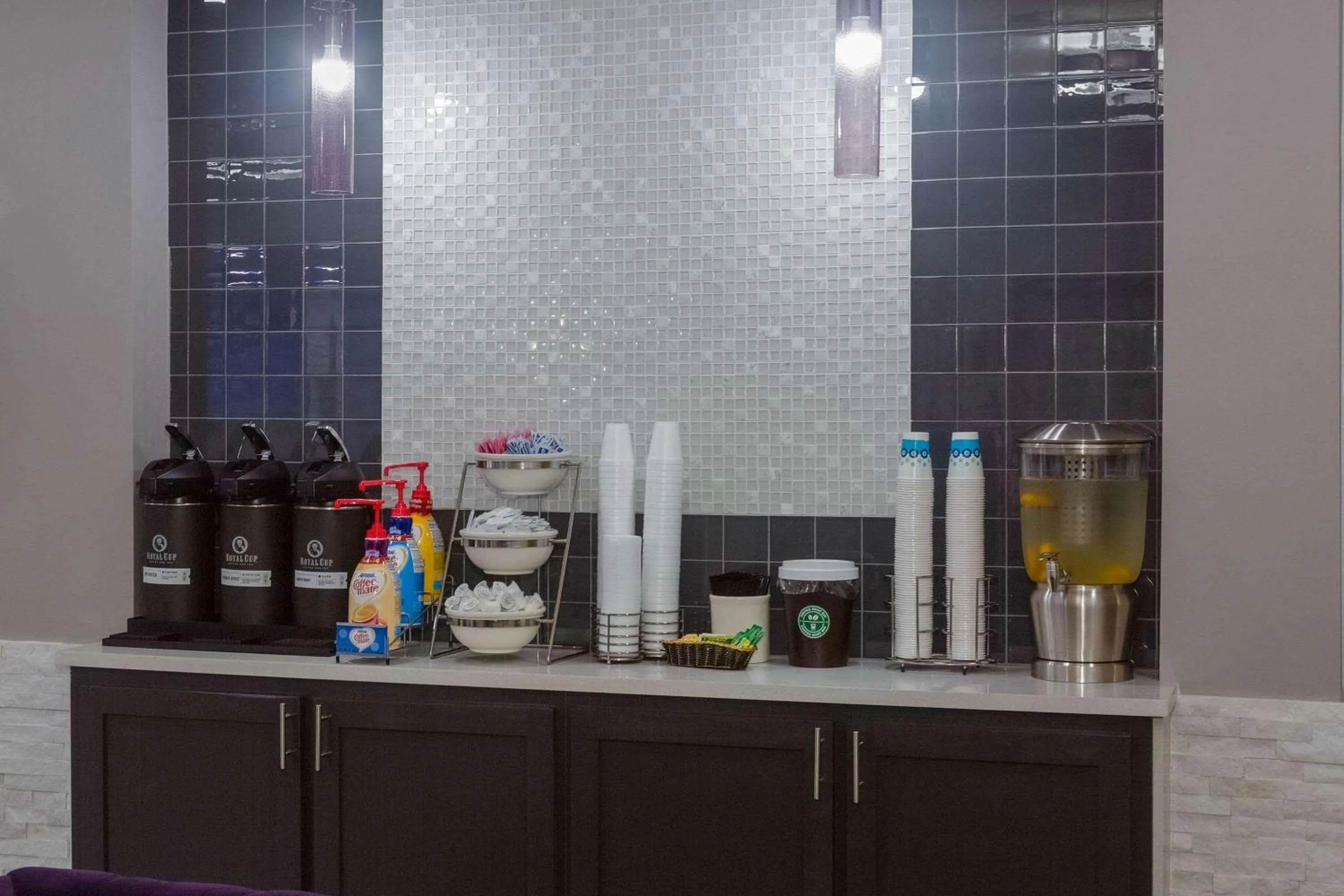 On site in La Quinta by Wyndham Mobile - Daphne